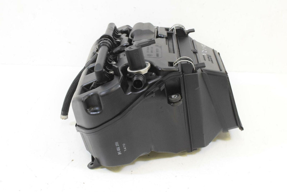 2013 BMW S1000 RR K46 Air Cleaner Breather Filter Injector Set 13718526559 {{ shop.shopifyCountryName }} - Mototech271