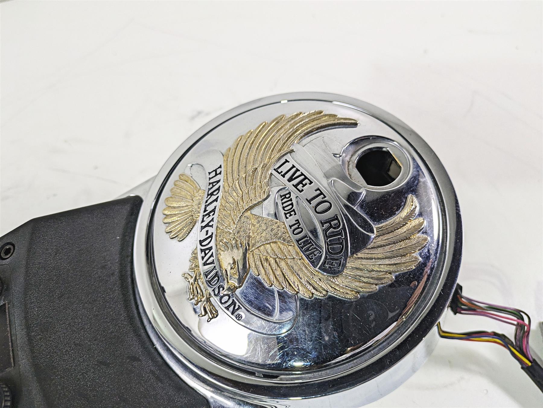 1996 Harley Touring FLHTCUI Electra Glide Fuel Tank Dash Cover Console 61270-88 {{ shop.shopifyCountryName }} - Mototech271