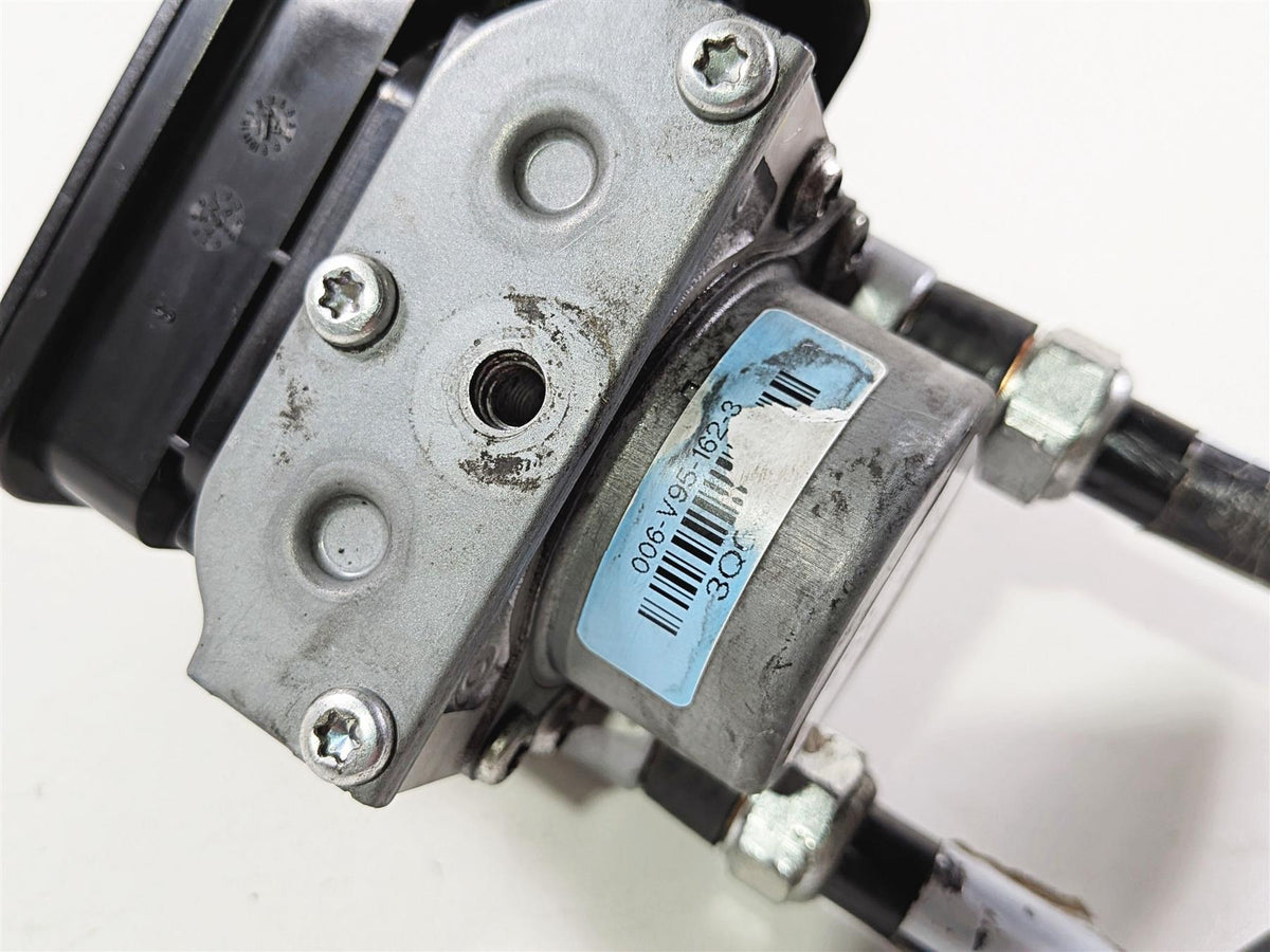 2015 Indian Chieftain Nissin Abs Brake Pump Control Module 2204981-Mototech271