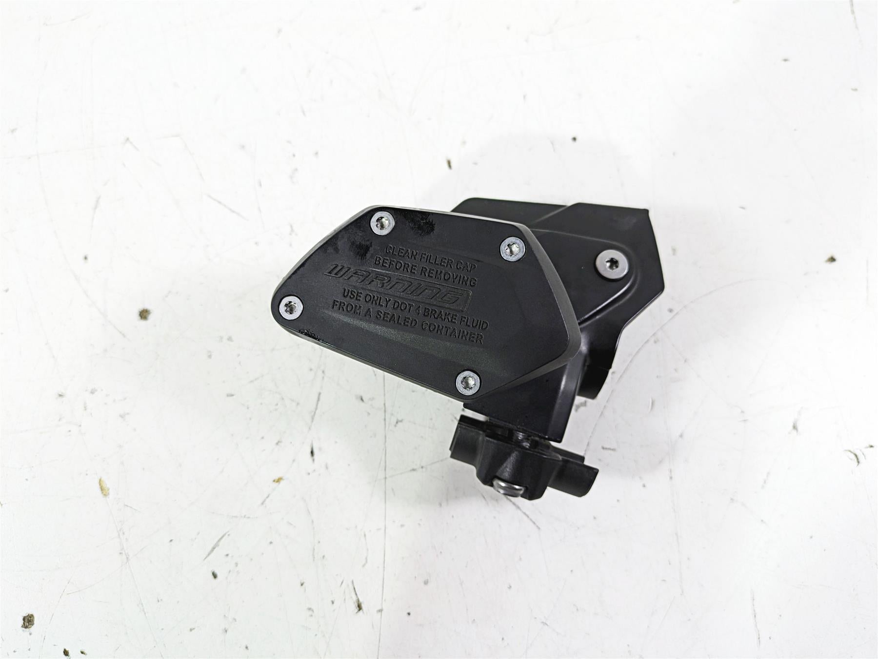 2014 BMW R1200 RT RTW K52 Front Brake Master Cylinder 32728559604 {{ shop.shopifyCountryName }} - Mototech271