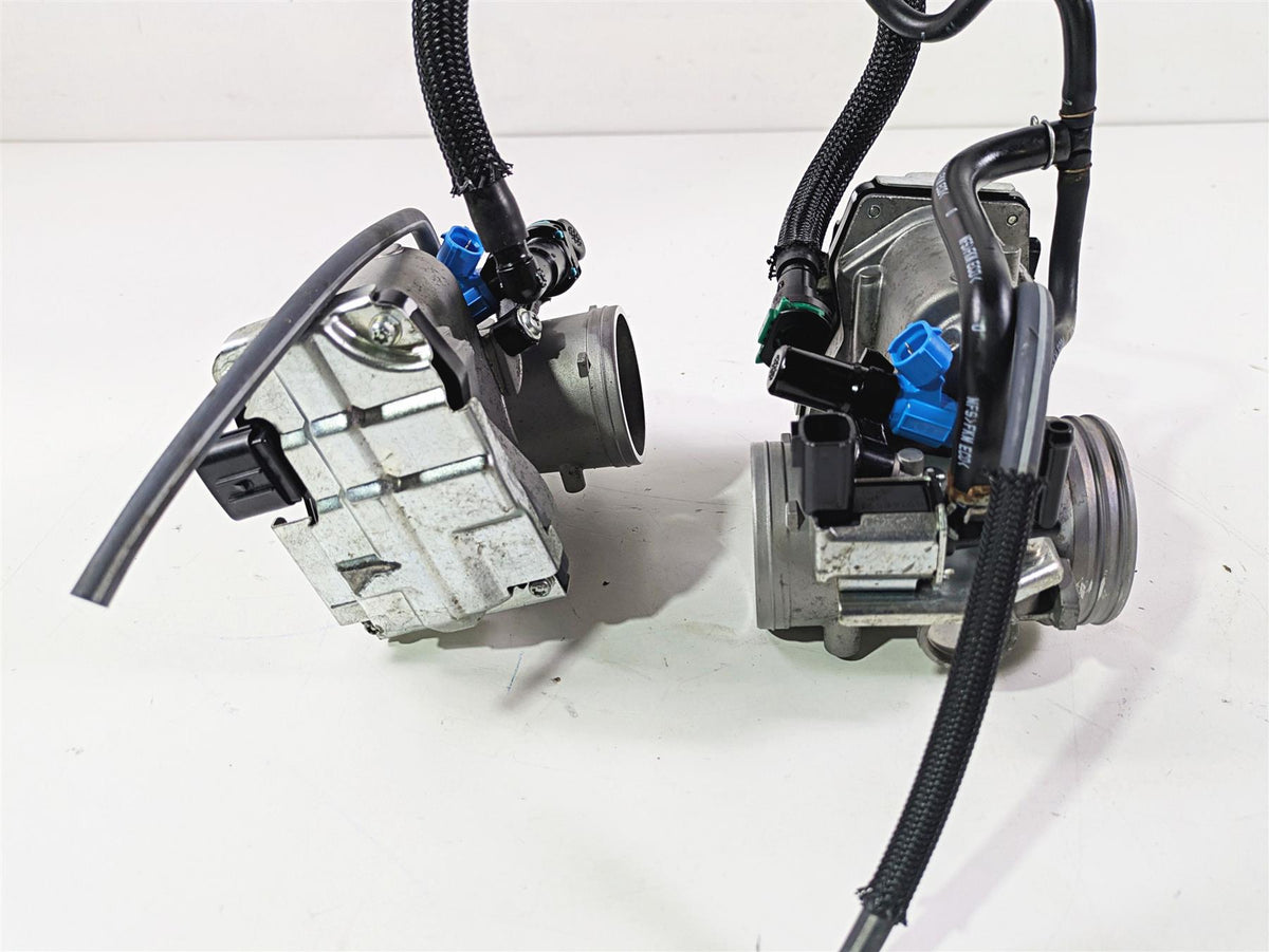 2020 Suzuki V-Strom 1050 XT Mikuni Throttle Body & Injector Set 13400-06L00 {{ shop.shopifyCountryName }} - Mototech271