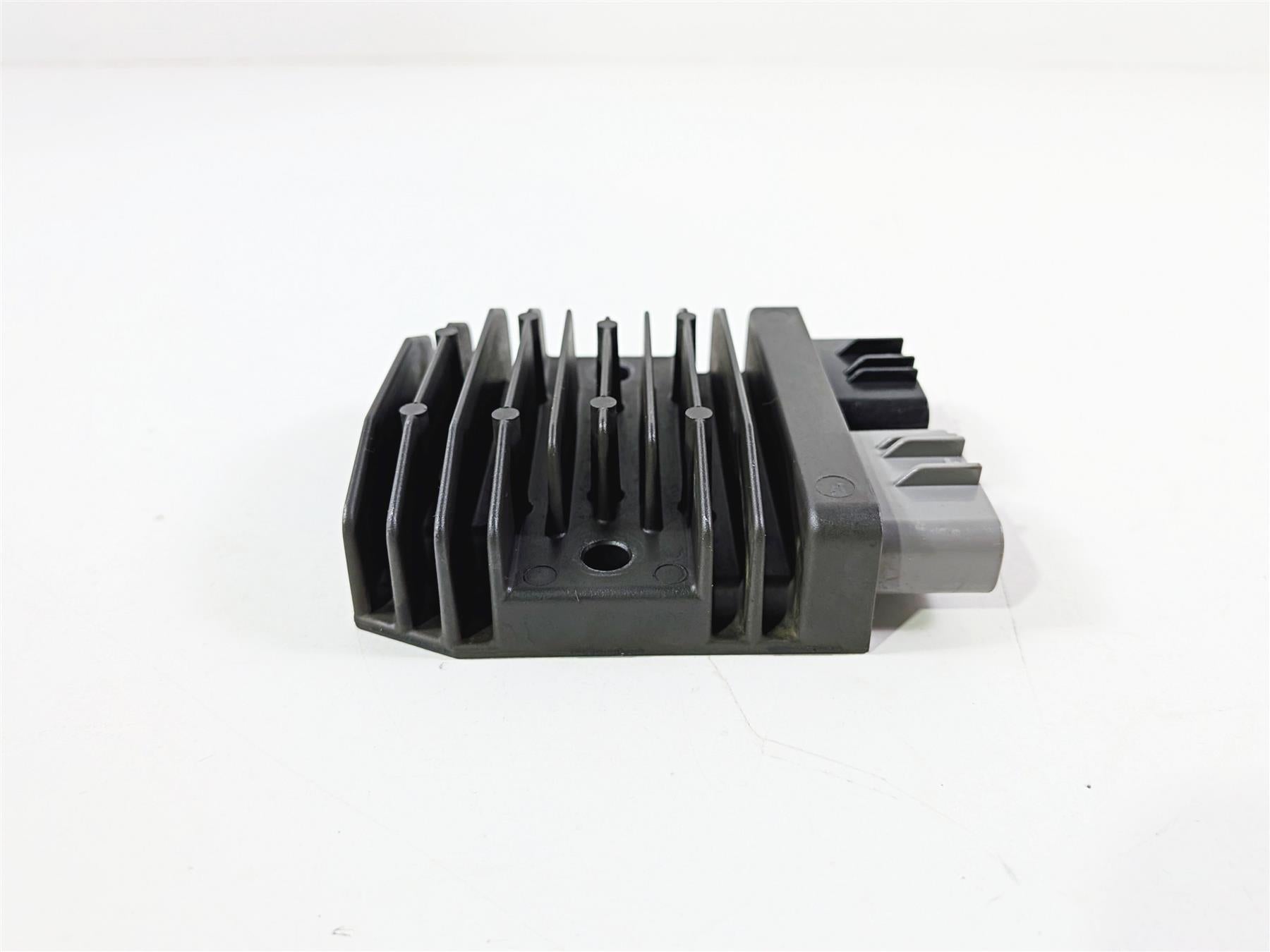 2017 Honda CRF1000 Africa Twin Rectifier Voltage Regulator 31600-MGZ-J01 FH020AA-Mototech271
