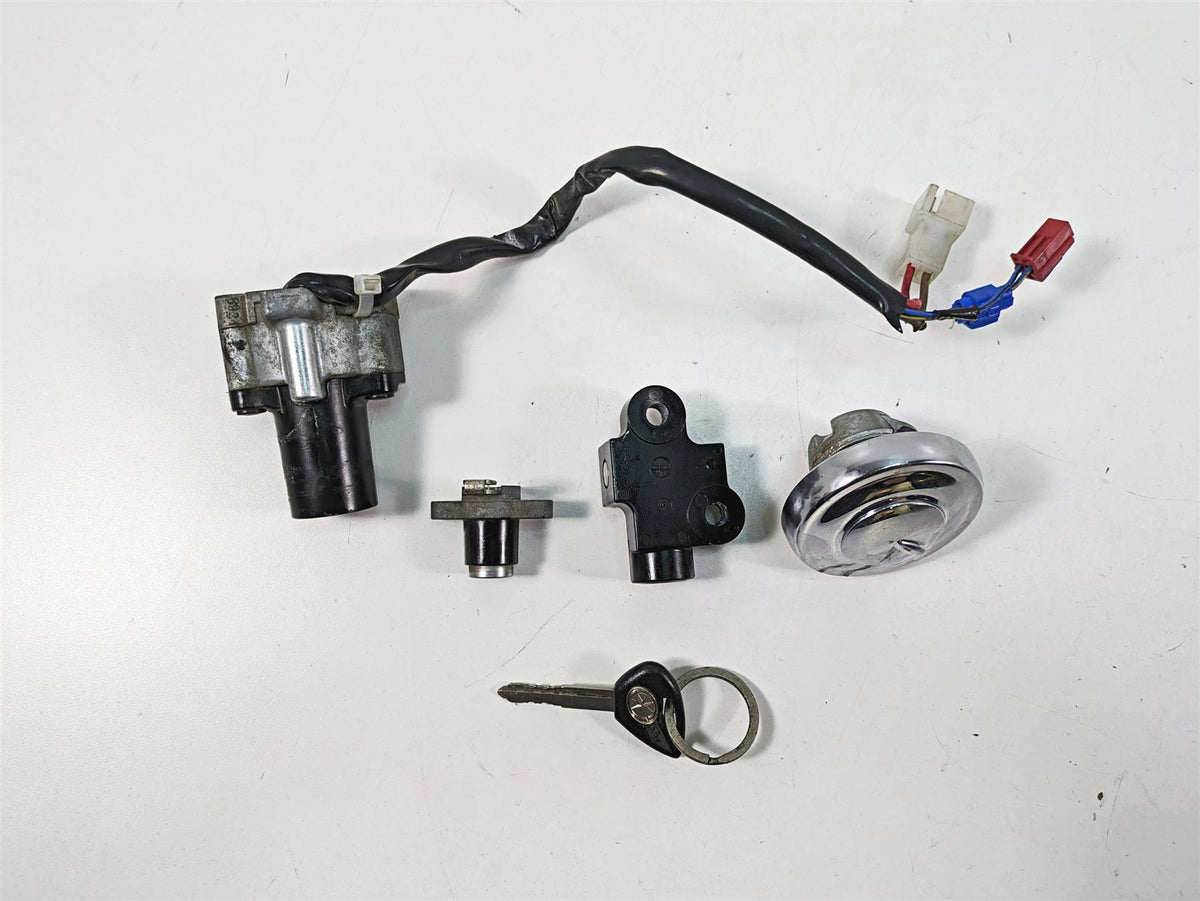 2009 Yamaha XV1900 Raider Ignition Switch Gas Cap Steering Key Lock 5C7-82510-00 {{ shop.shopifyCountryName }} - Mototech271