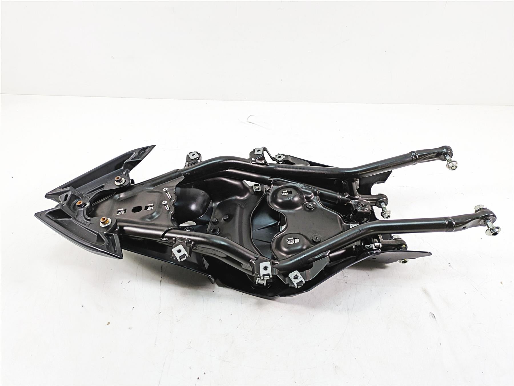 2017 Mv Agusta Dragster 800 Rear Subframe Inner Fender Rear Cover Set 80A0B8858 {{ shop.shopifyCountryName }} - Mototech271