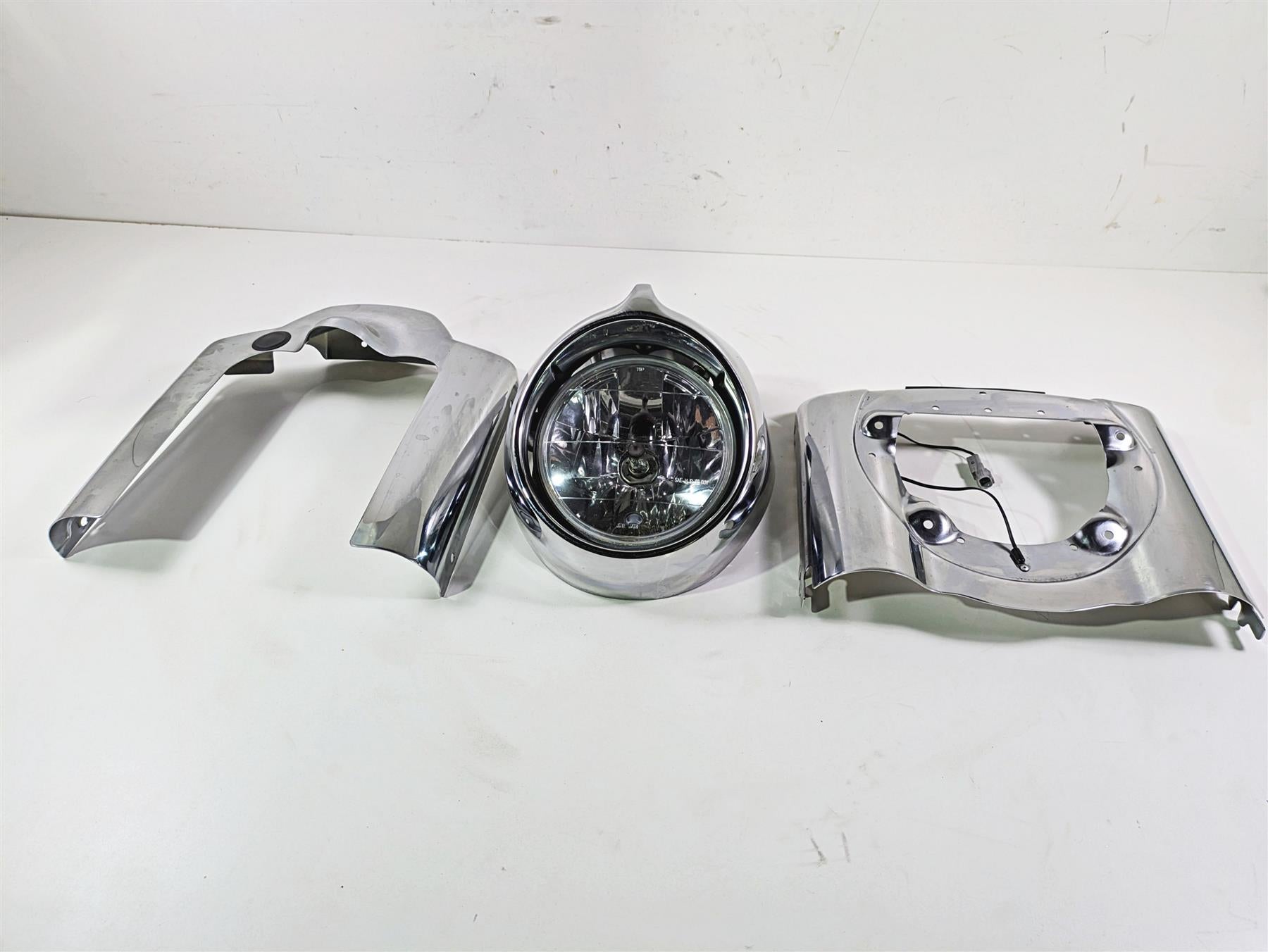 2016 Indian Chief Classic Headlight Head Lamp + Nacelle Cover Set 5632830 | Mototech271