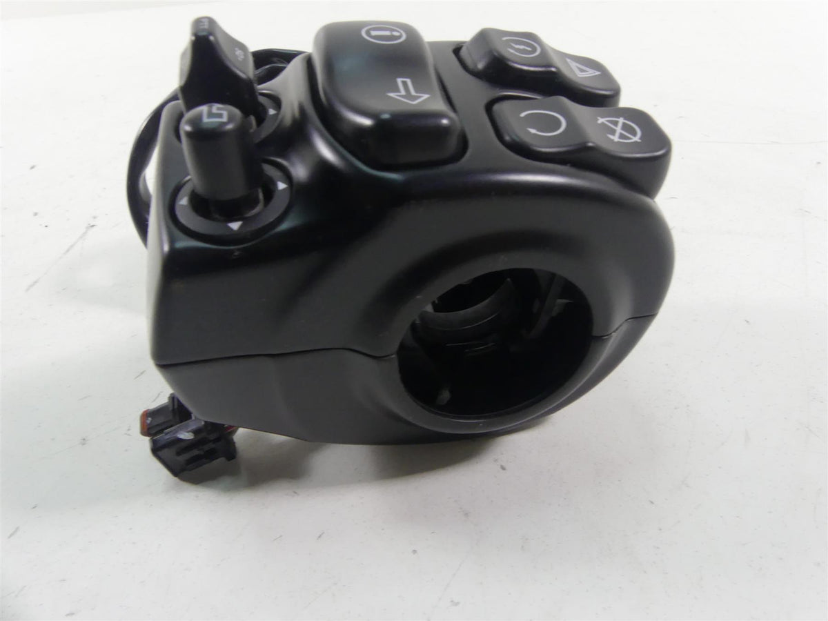 2017 Harley Touring FLHTKL Electra Glide Right Hand Control Switch 71500129 {{ shop.shopifyCountryName }} - Mototech271