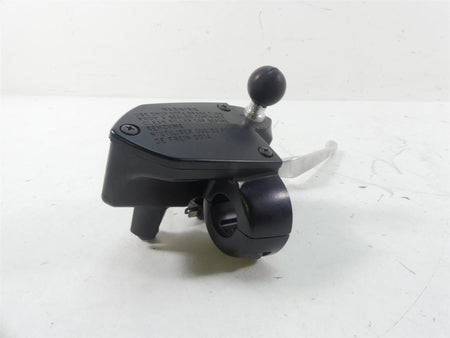 2011 Victory Vision Tour Front Brake Master Cylinder + Lever 1911378 1912685 {{ shop.shopifyCountryName }} - Mototech271