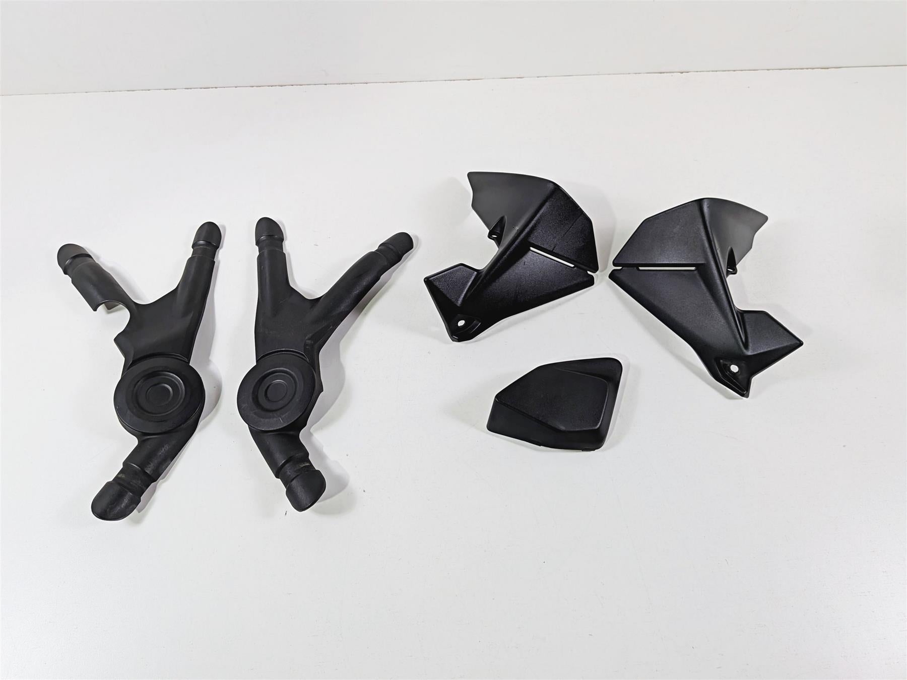 2015 BMW R1200GS K50 Plastic Frame Infill Cover Deflector Set 46618528678 {{ shop.shopifyCountryName }} - Mototech271