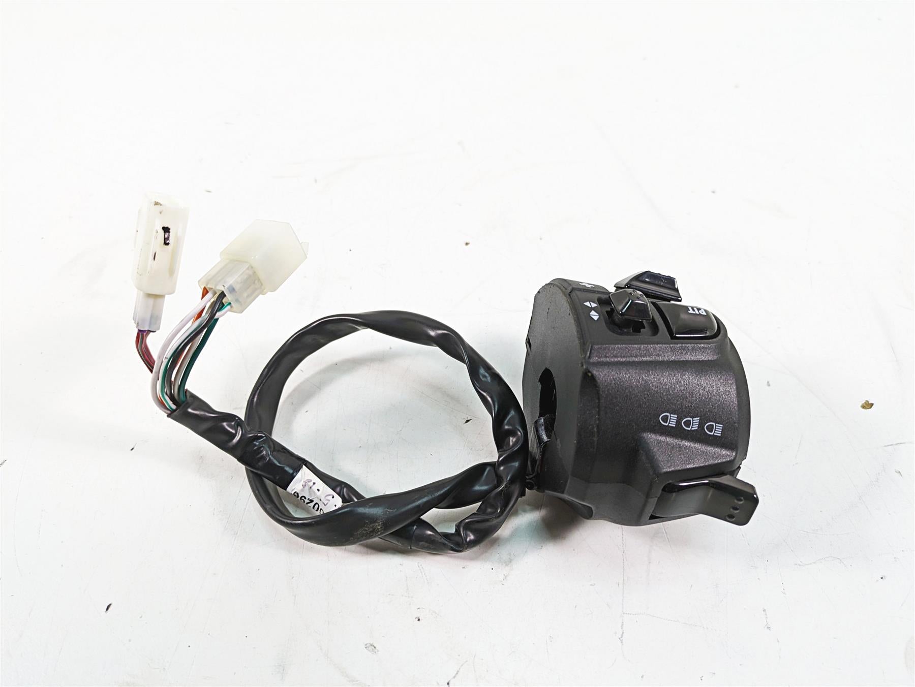 2020 Aprilia Tuono V4 Factory Left Light Hand Control Switch 2D0002965 {{ shop.shopifyCountryName }} - Mototech271