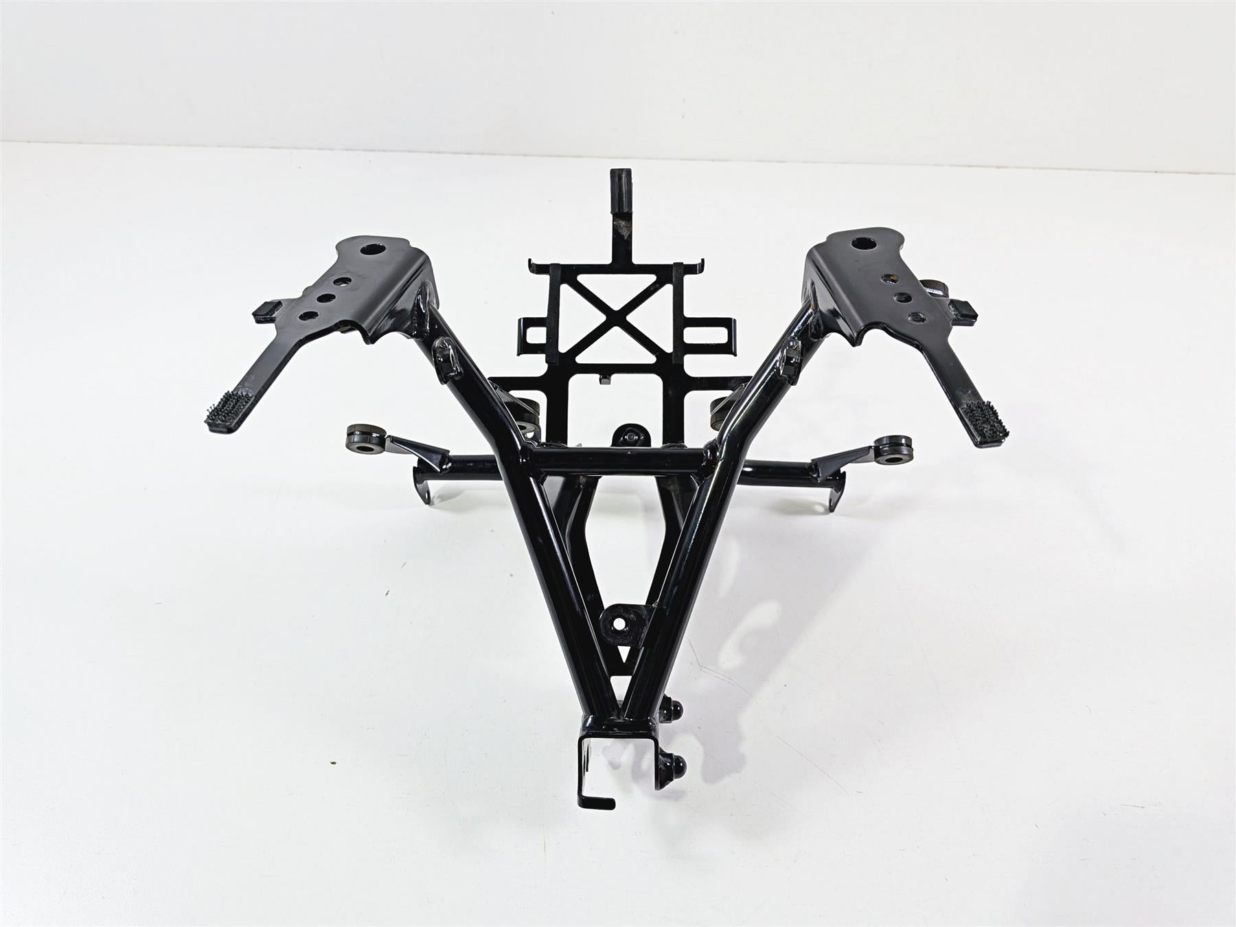 2025 Yamaha YZF R7 Straight Front Stay Holder Carrier Mount BEB-28356-00-00 {{ shop.shopifyCountryName }} - Mototech271