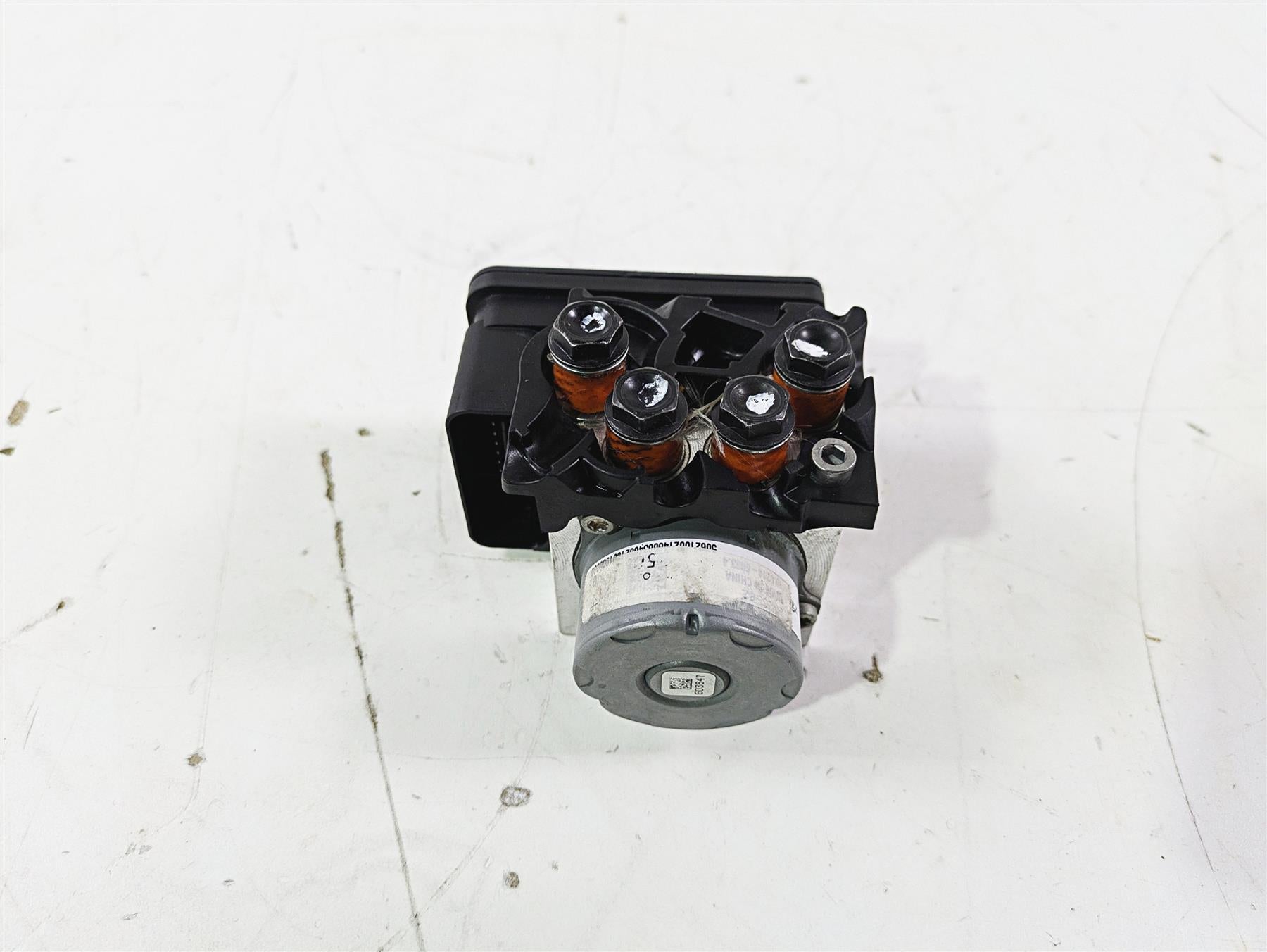 2019 Triumph Speed Triple RS 1050 Abs Brake Pump Module Unit T2029204 | Mototech271