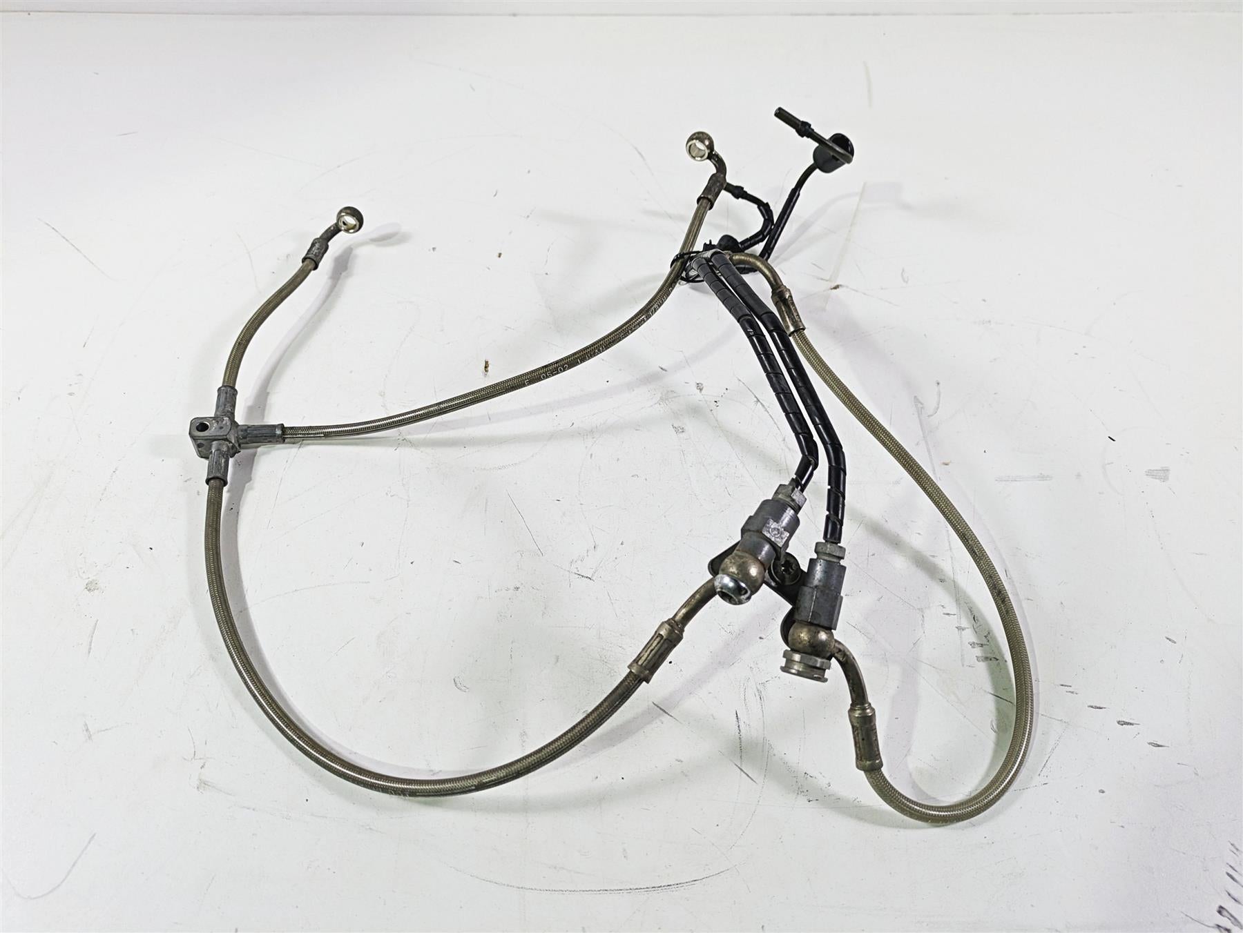 2004 BMW R1150GS R21 Front Abs Brake Line Hose Set 34322338180 {{ shop.shopifyCountryName }} - Mototech271
