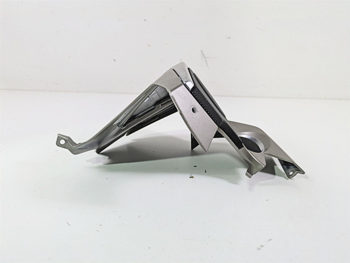 2014 BMW K1600 GTL K48 Left Speaker Cover Fairing Cowl - Read 46637709515 {{ shop.shopifyCountryName }} - Mototech271