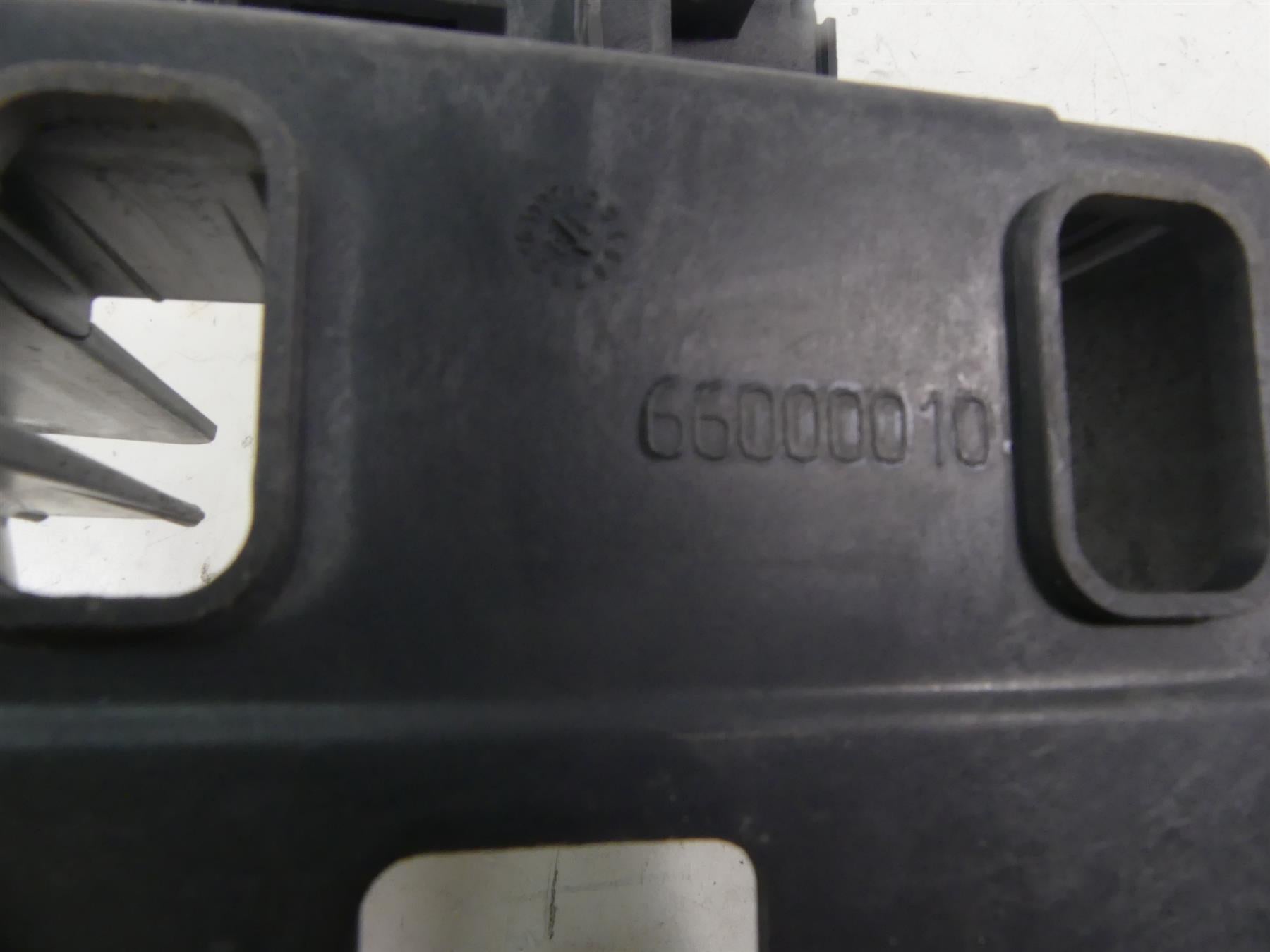 2014 Harley Touring FLHX Street Glide Electrical Battery Holder Set 66000010 {{ shop.shopifyCountryName }} - Mototech271
