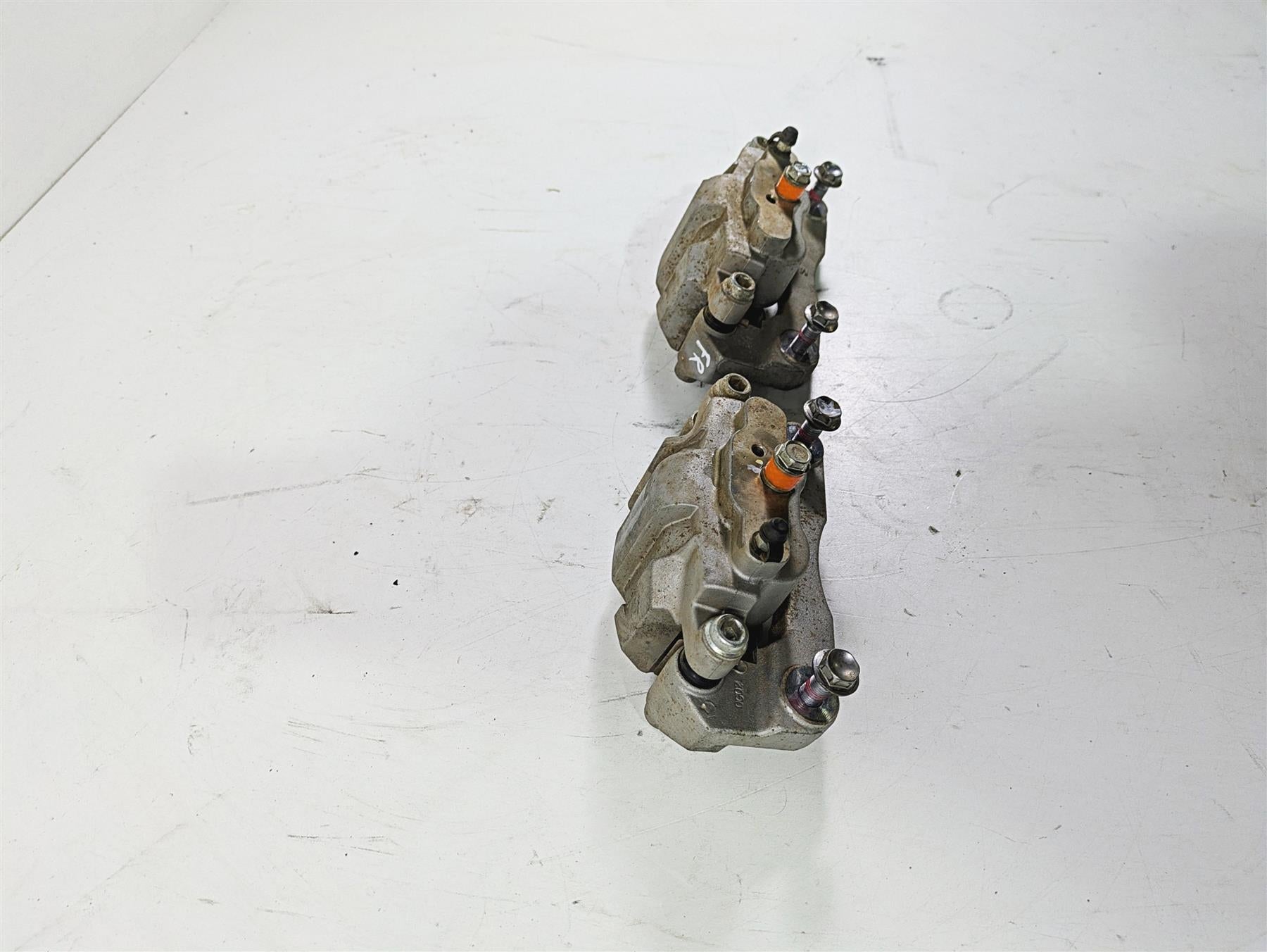 2021 Kawasaki Teryx KRX KRF 1000 Front Brake Caliper Set 43080-0221 43080-0222 {{ shop.shopifyCountryName }} - Mototech271