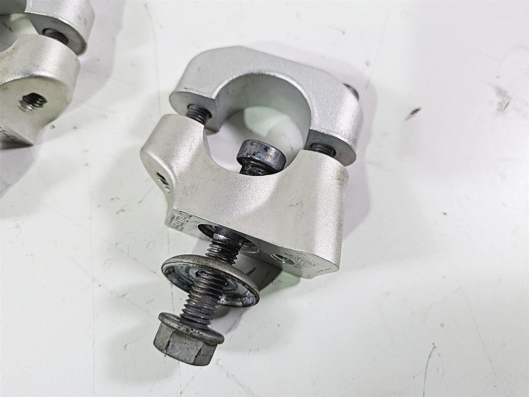 2019 BMW S1000XR K49 Handlebar Risers Holder Set 31428554471 31428554472 {{ shop.shopifyCountryName }} - Mototech271