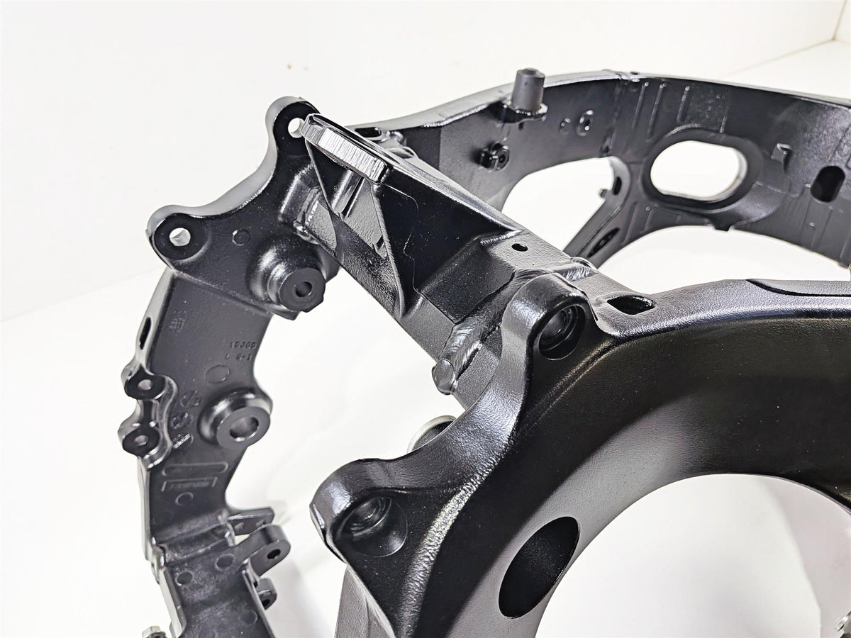 2024 Suzuki GSXR600 Straight Main Frame Chassis With Texas Salvage Title - 41100-15J00-YAP {{ shop.shopifyCountryName }} - Mototech271