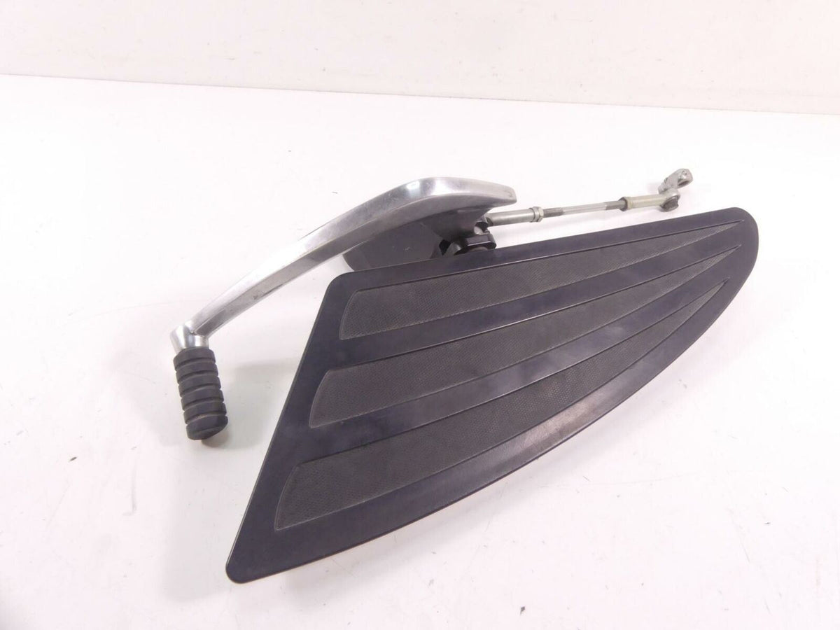 2010 Victory Vision Tour Left Front Rider Floor Foot Board Shifter Set 5135045 {{ shop.shopifyCountryName }} - Mototech271