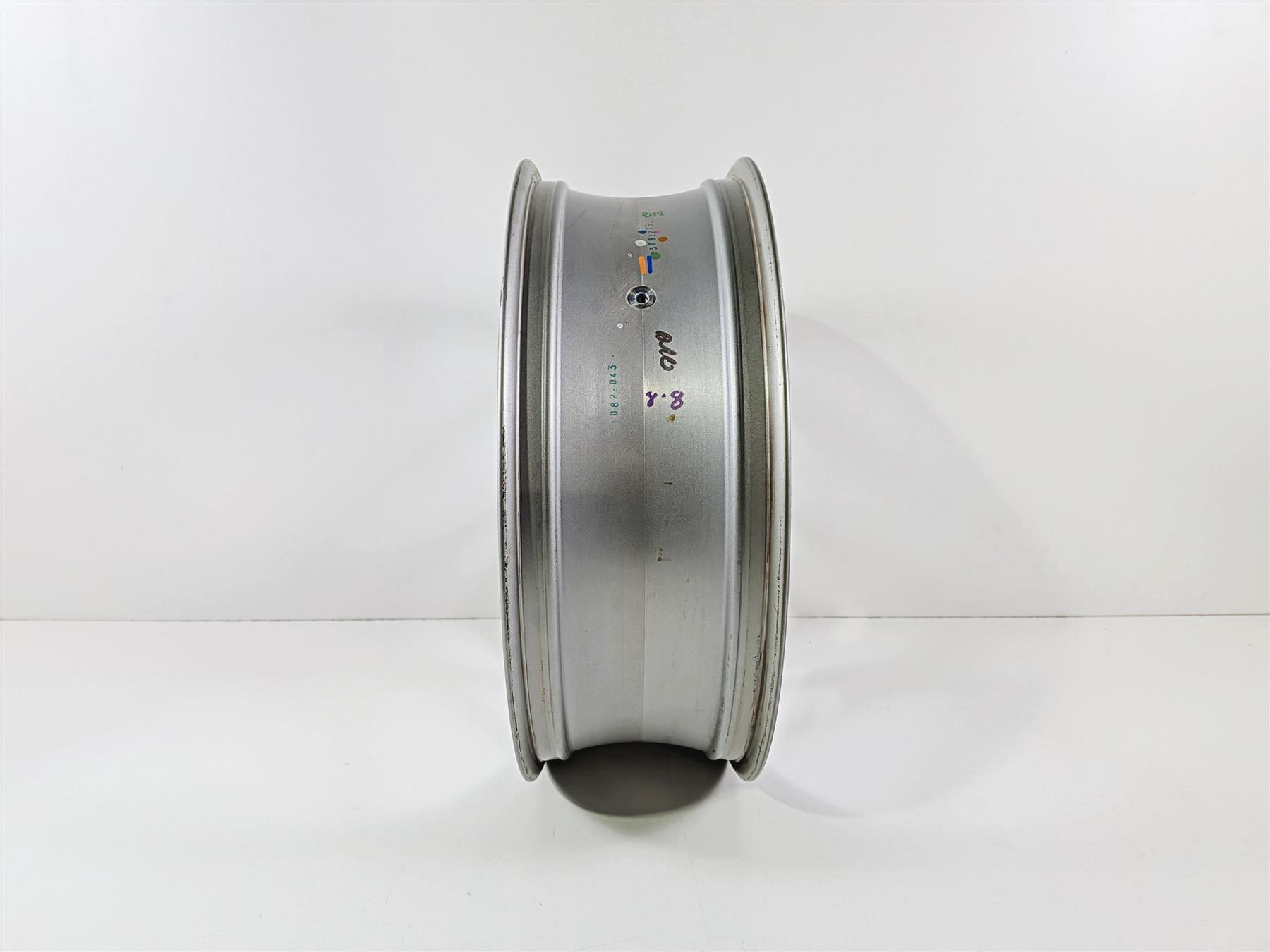 2023 BMW R1250RT RTP K52 Straight Silver Rear Wheel Rim 17x5.5 36317727235 {{ shop.shopifyCountryName }} - Mototech271