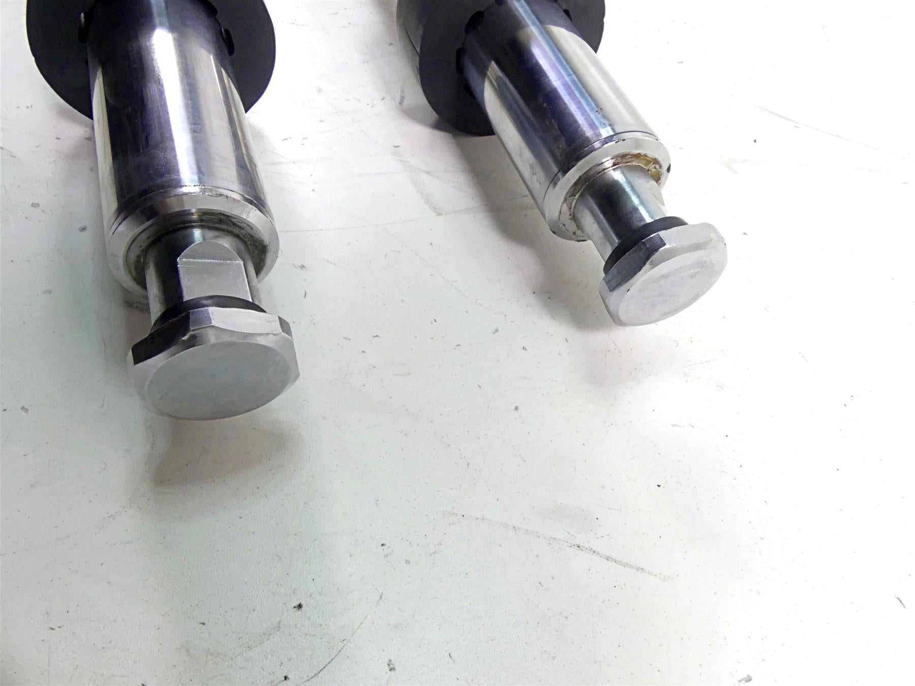 2002 Harley Touring FLHTC Electra Glide 41mm Front Fork Legs 46495-02 46497-02 {{ shop.shopifyCountryName }} - Mototech271