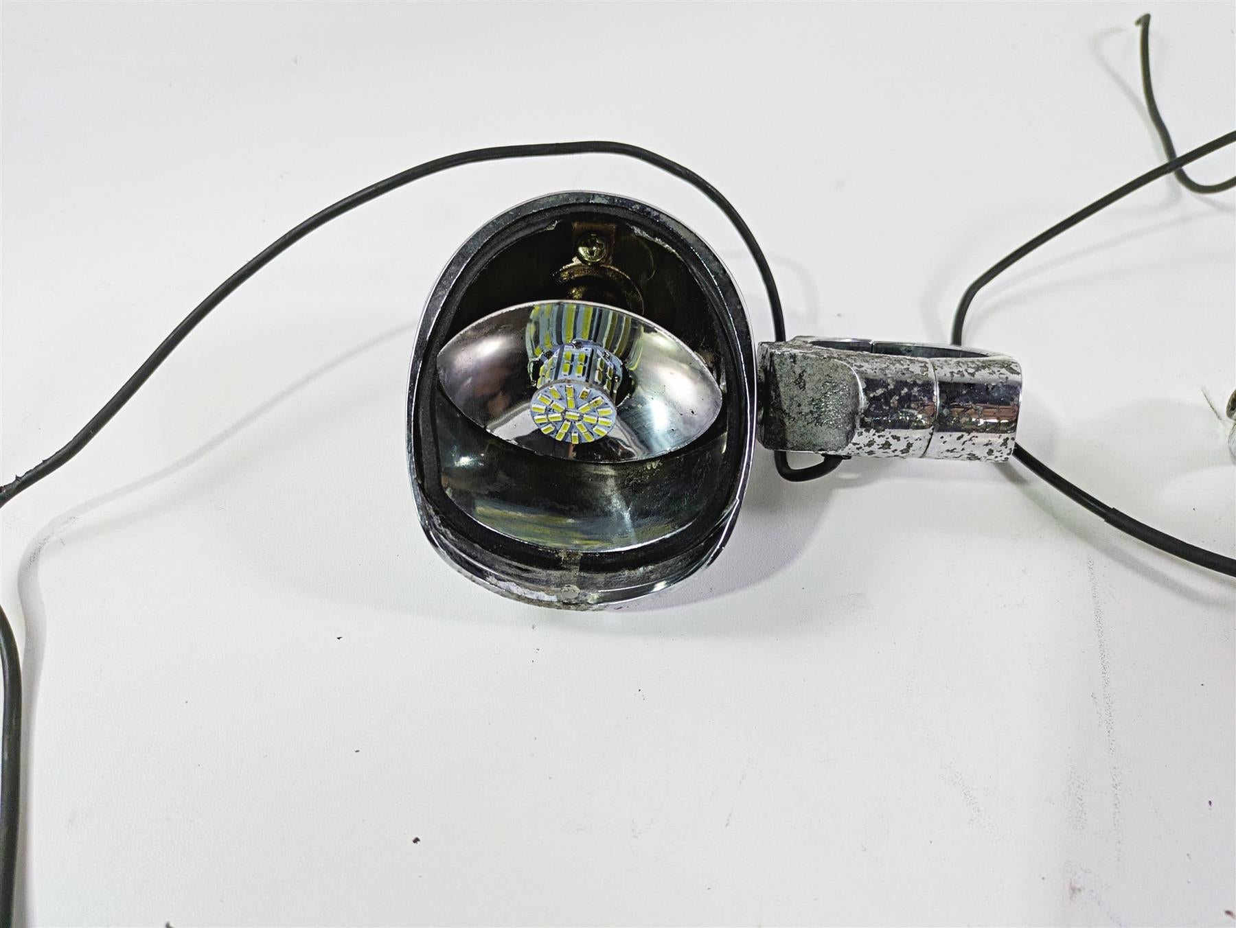 2002 Indian Spirit Deluxe Front Blinker Turn Signal Housing Set 66-039 66-038 {{ shop.shopifyCountryName }} - Mototech271