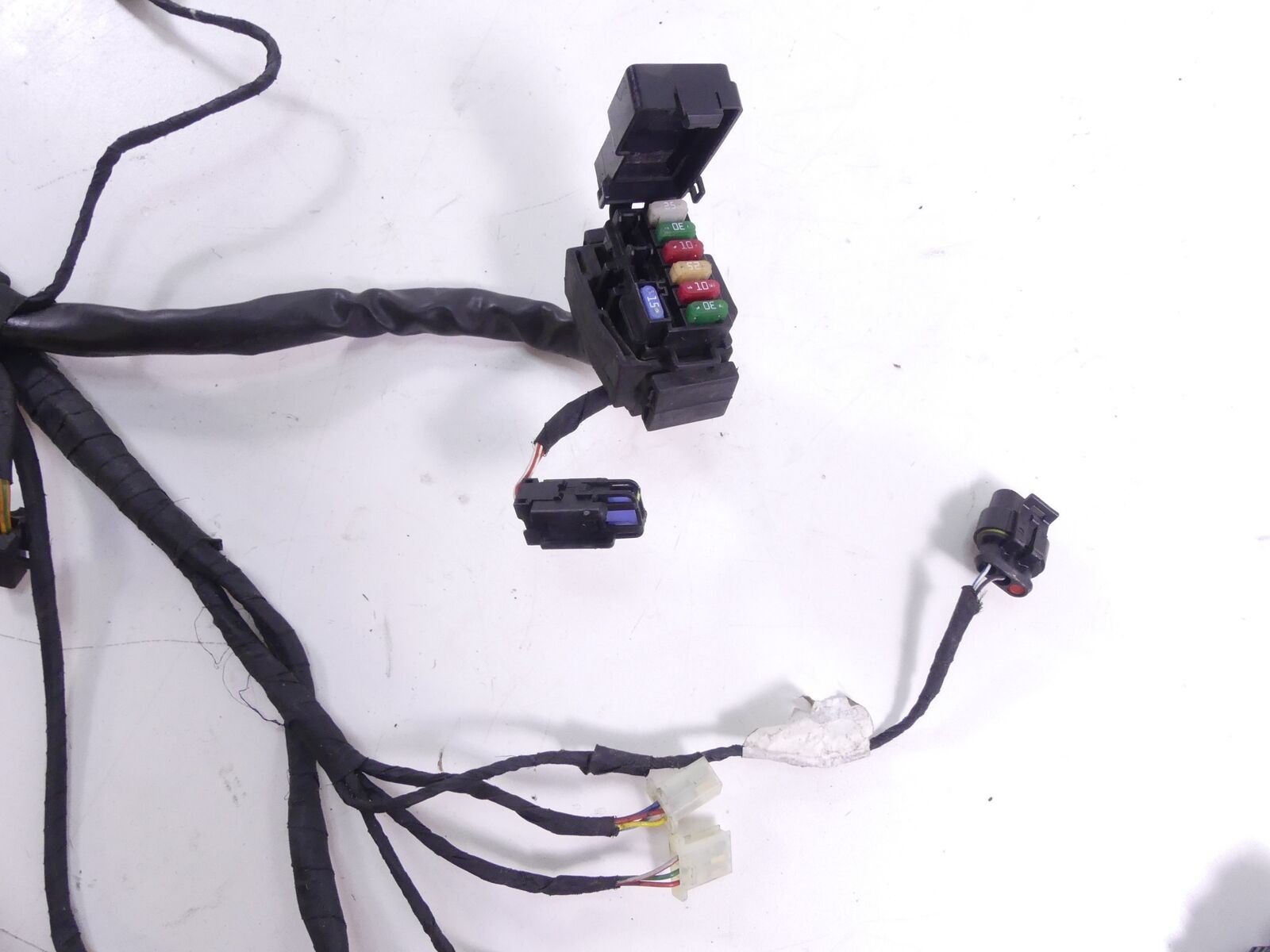 2016 Aprilia RSV 1100 Tuono V4 RR Wiring Harness Loom -No Cuts 2D000130 {{ shop.shopifyCountryName }} - Mototech271