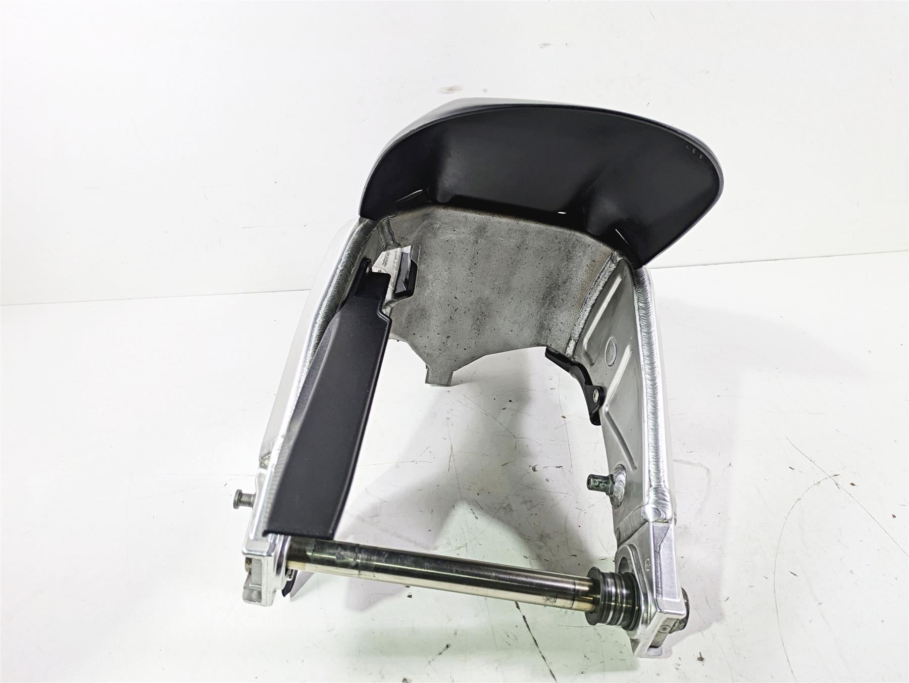 2008 Aprilia RSVR 1000 Factory Straight Swingarm Swingarm Axle Set AP8145020 {{ shop.shopifyCountryName }} - Mototech271