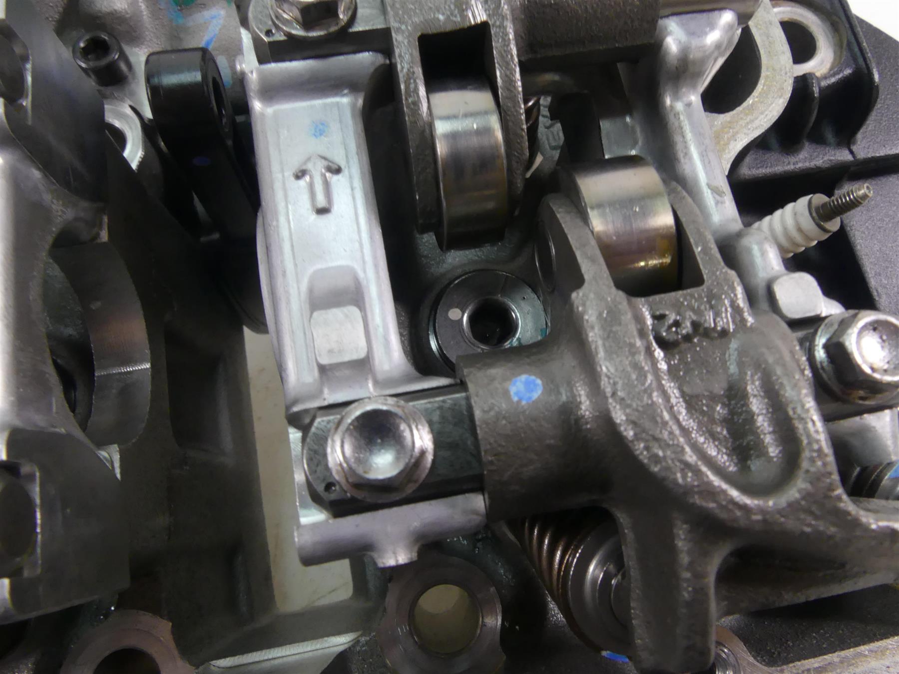 2017 Triumph Thruxton 1200 R Cylinderhead Cylinder Head 4K T1156014 {{ shop.shopifyCountryName }} - Mototech271