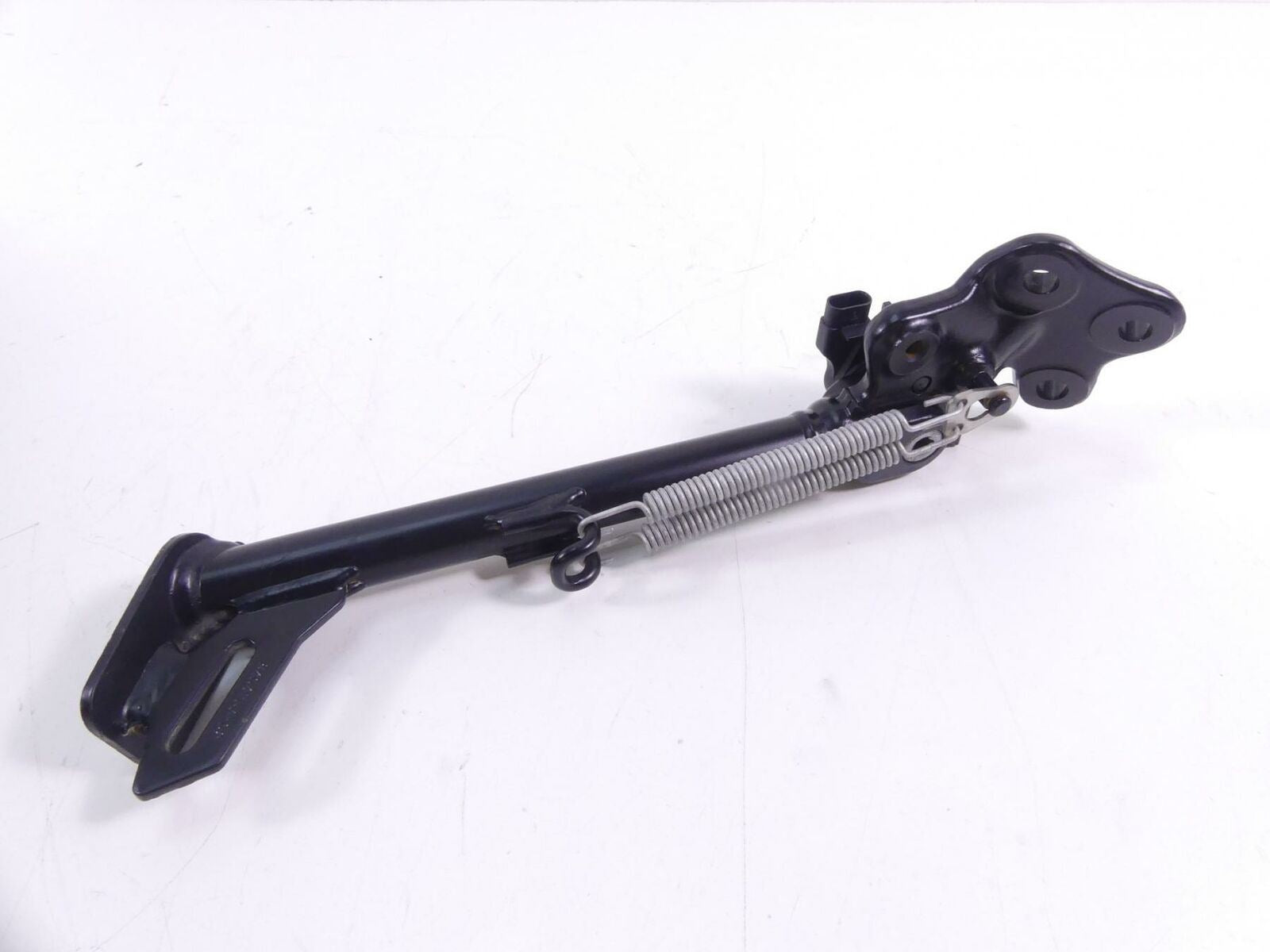2020 BMW F900 R F900R K83 Side Kickstand Kick Stand 8404253 8404251 {{ shop.shopifyCountryName }} - Mototech271