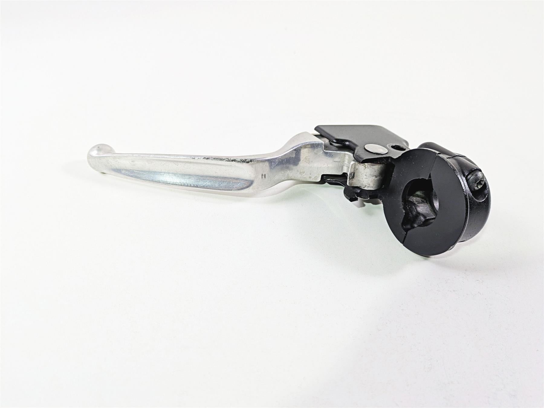 2018 Harley FLHCS Softail Heritage 115th Clutch Perch & Lever 12600180 45080-08A