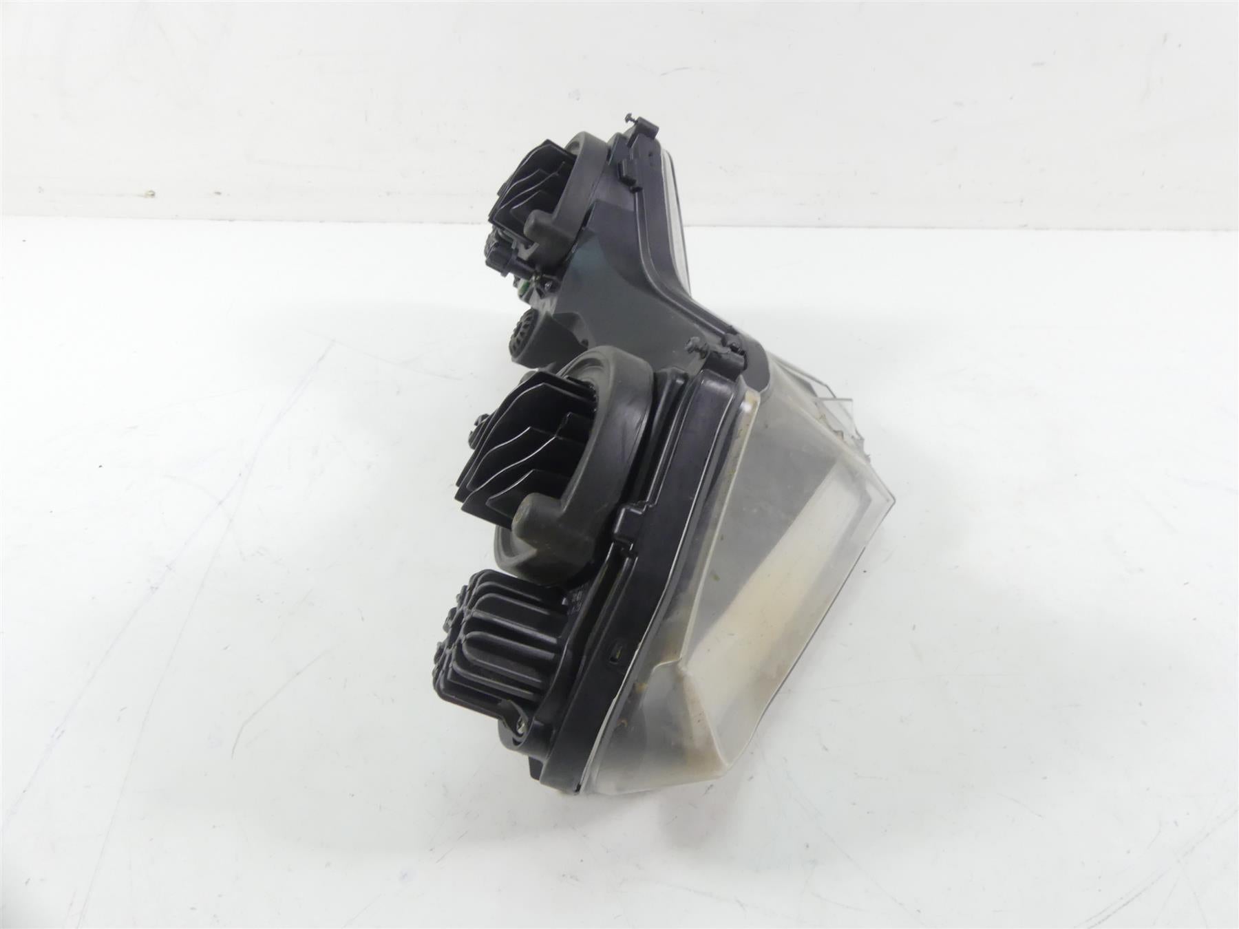 2020 Ducati Panigale V2 Headlight Head Light Lamp Lens -Read 52010421E {{ shop.shopifyCountryName }} - Mototech271