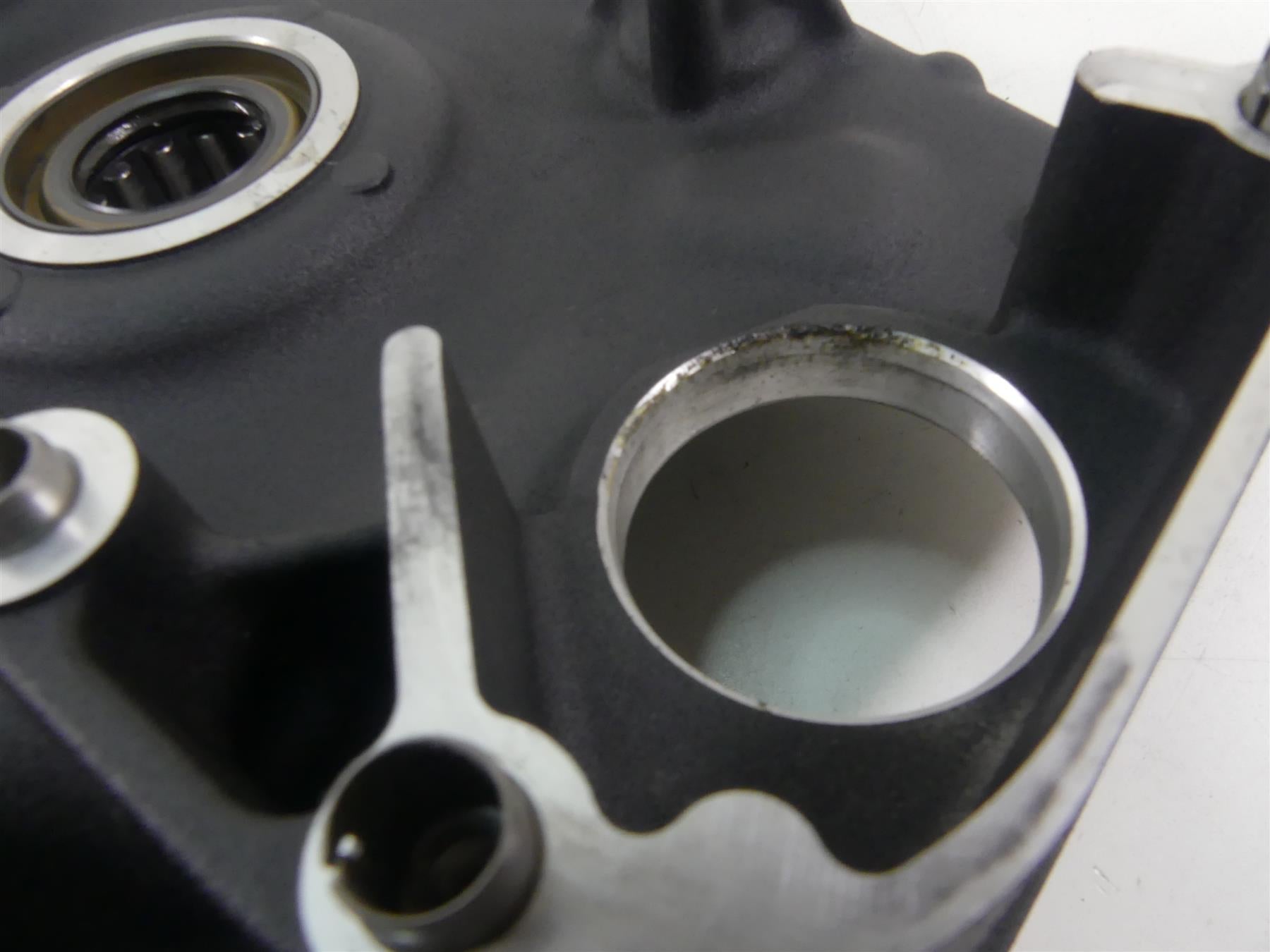 2017 Harley FLS Softail Slim Inner Primary Drive Clutch Cover 60681-06C {{ shop.shopifyCountryName }} - Mototech271
