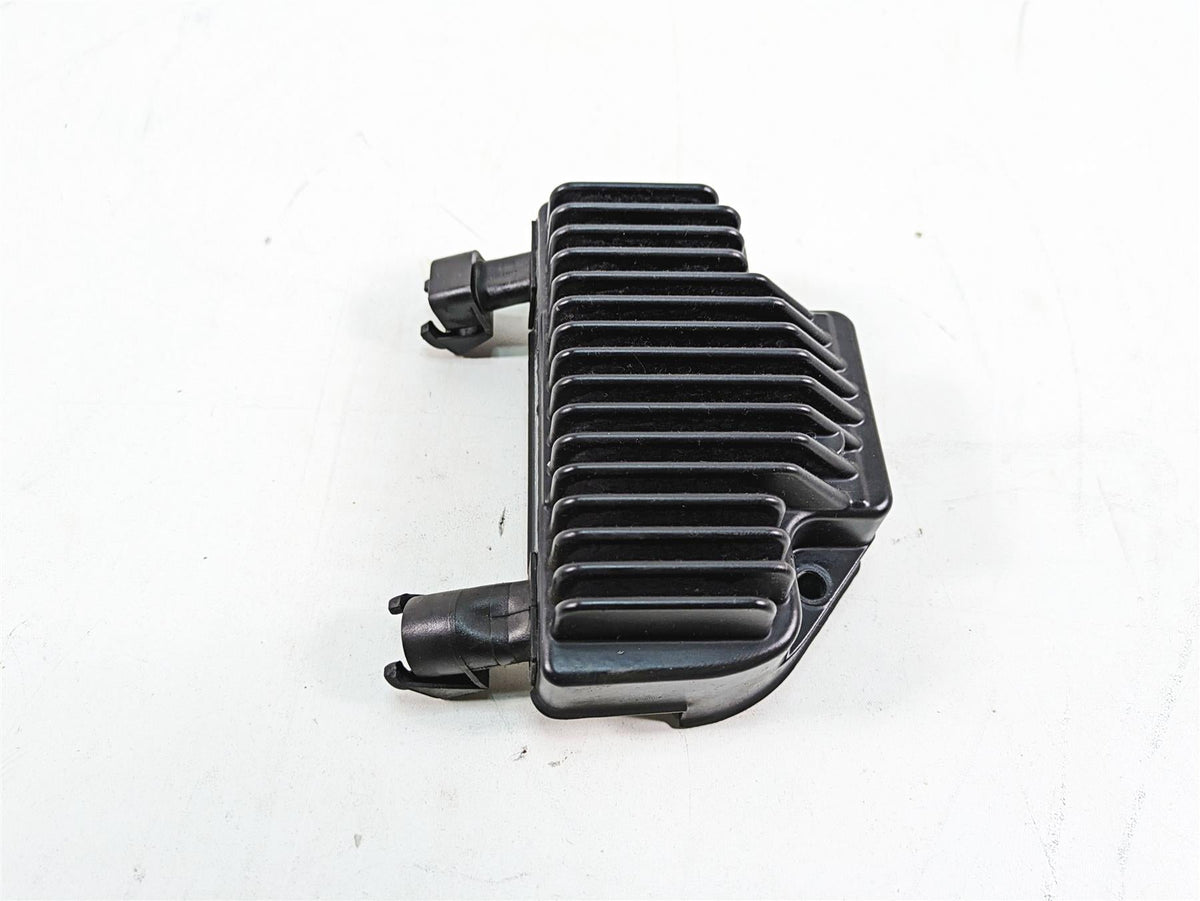 2012 Harley FLD Dyna Switchback Rectifier Voltage Regulator 74631-08A {{ shop.shopifyCountryName }} - Mototech271