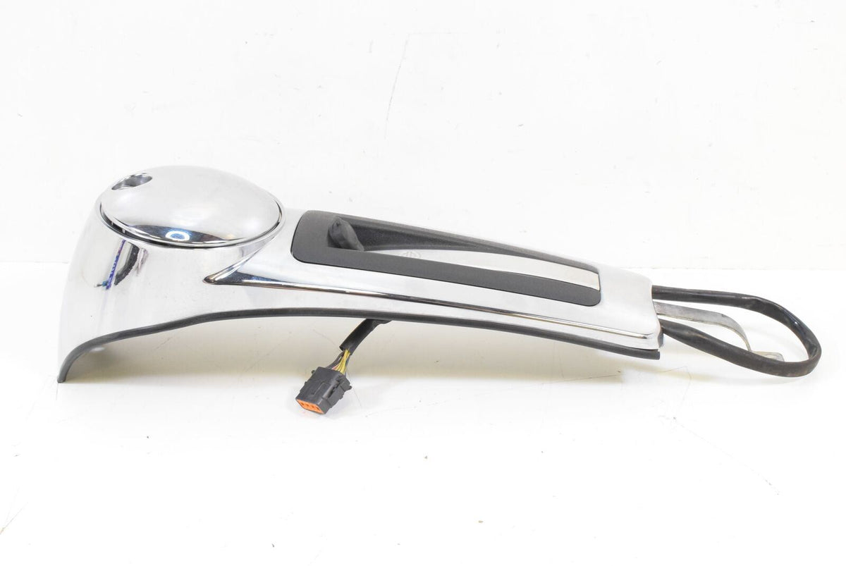 2012 Harley Touring FLHTK Electra Glide Fuel Gas Tank Dash Cover 61270-08 {{ shop.shopifyCountryName }} - Mototech271