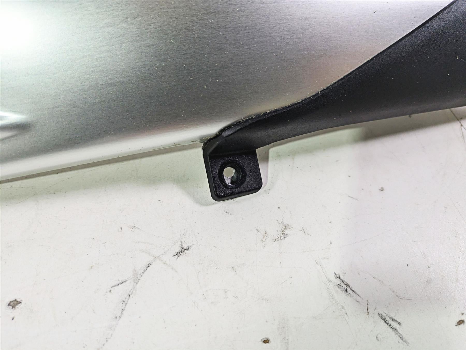 2015 BMW R nineT K21 Air Inlet Snorkel Tube Cover 46638546494 46638531187 {{ shop.shopifyCountryName }} - Mototech271