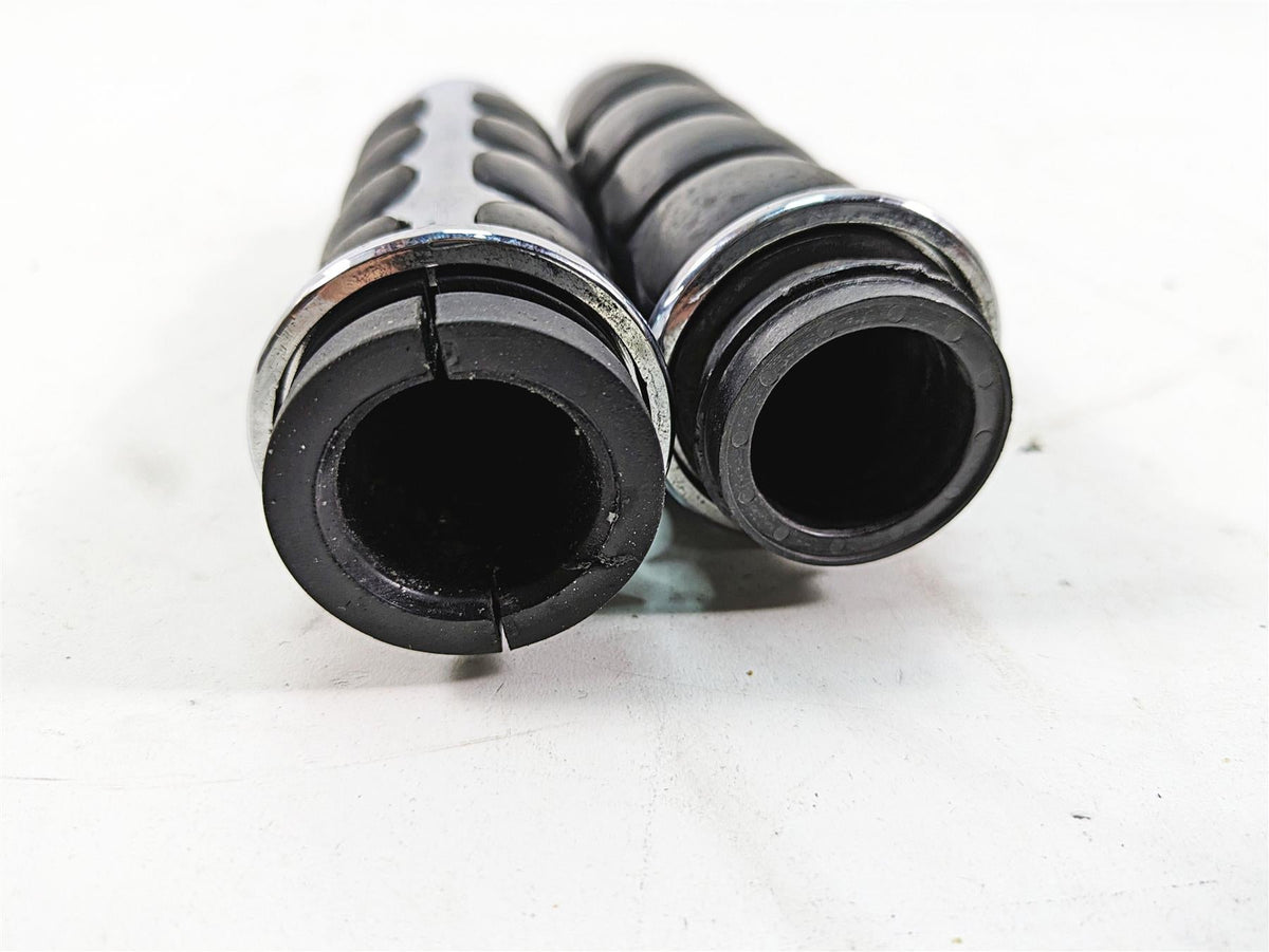 2011 Harley Touring FLTRU Road Glide Aftermarket Spike Hand Grip Set {{ shop.shopifyCountryName }} - Mototech271