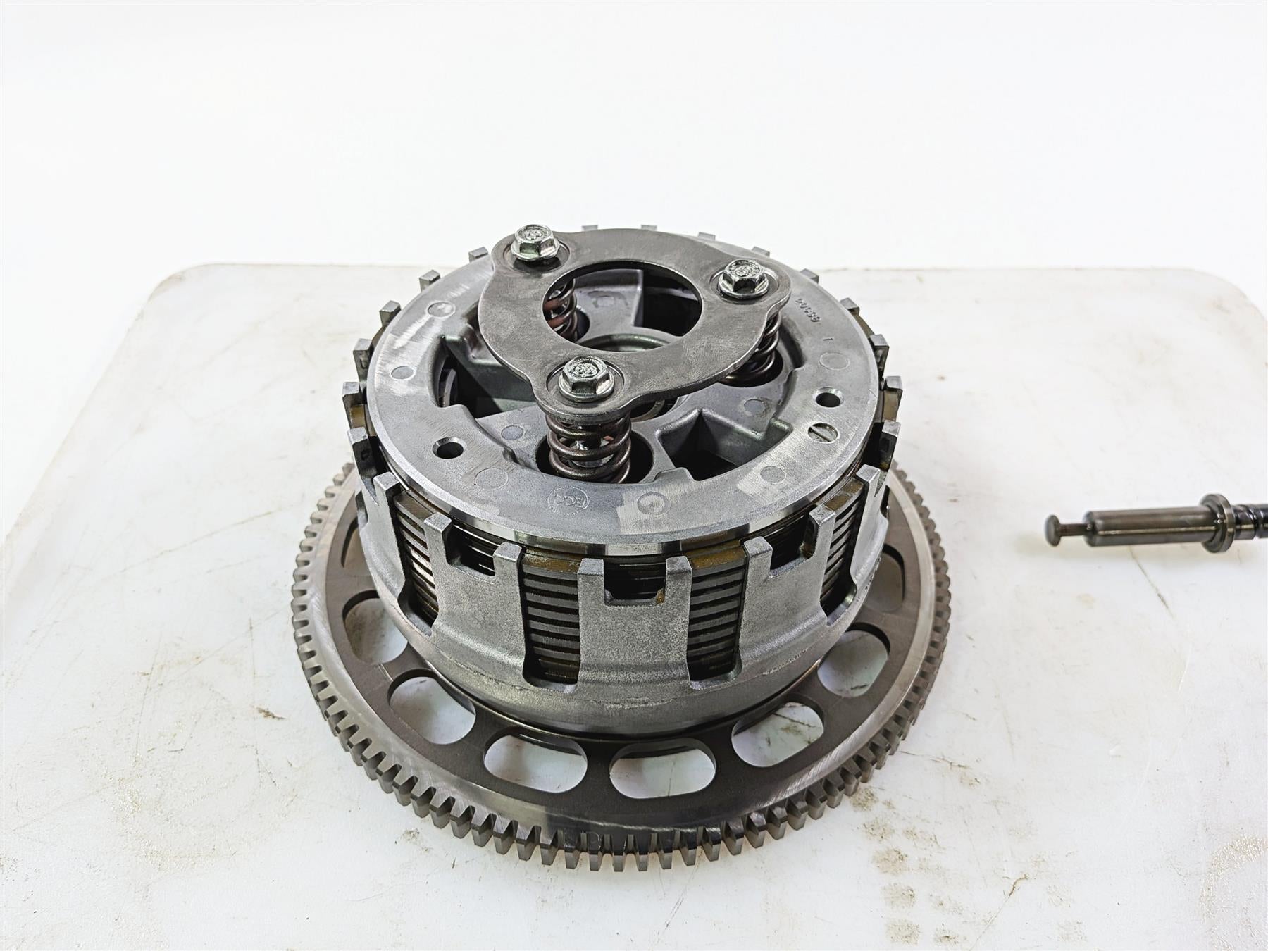 2019 Triumph Speed Triple RS 1050 Clutch Basket Friction Disc Set T1176550 {{ shop.shopifyCountryName }} - Mototech271