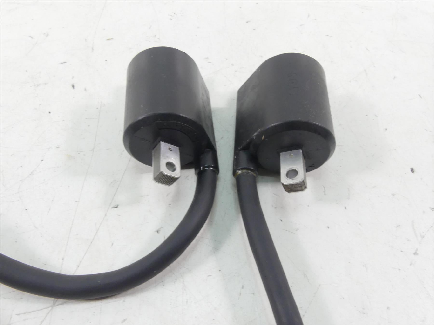 2002 Yamaha XVS1100 V-Star Ignition Coils Wire Plug Set 5EL-82310-00-00 {{ shop.shopifyCountryName }} - Mototech271
