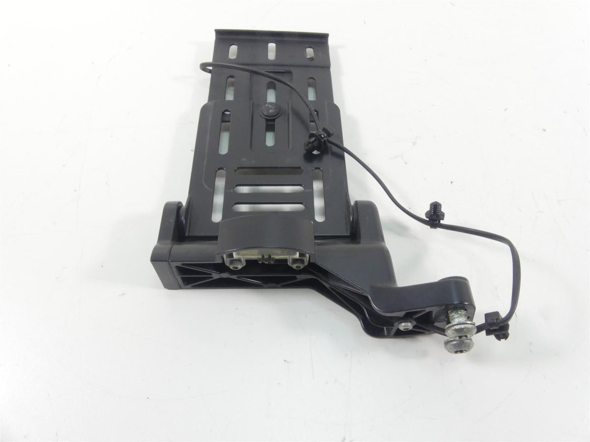 2011 Harley VRSCF Muscle Rod Side License Plate Holder Mount 69390-09 {{ shop.shopifyCountryName }} - Mototech271