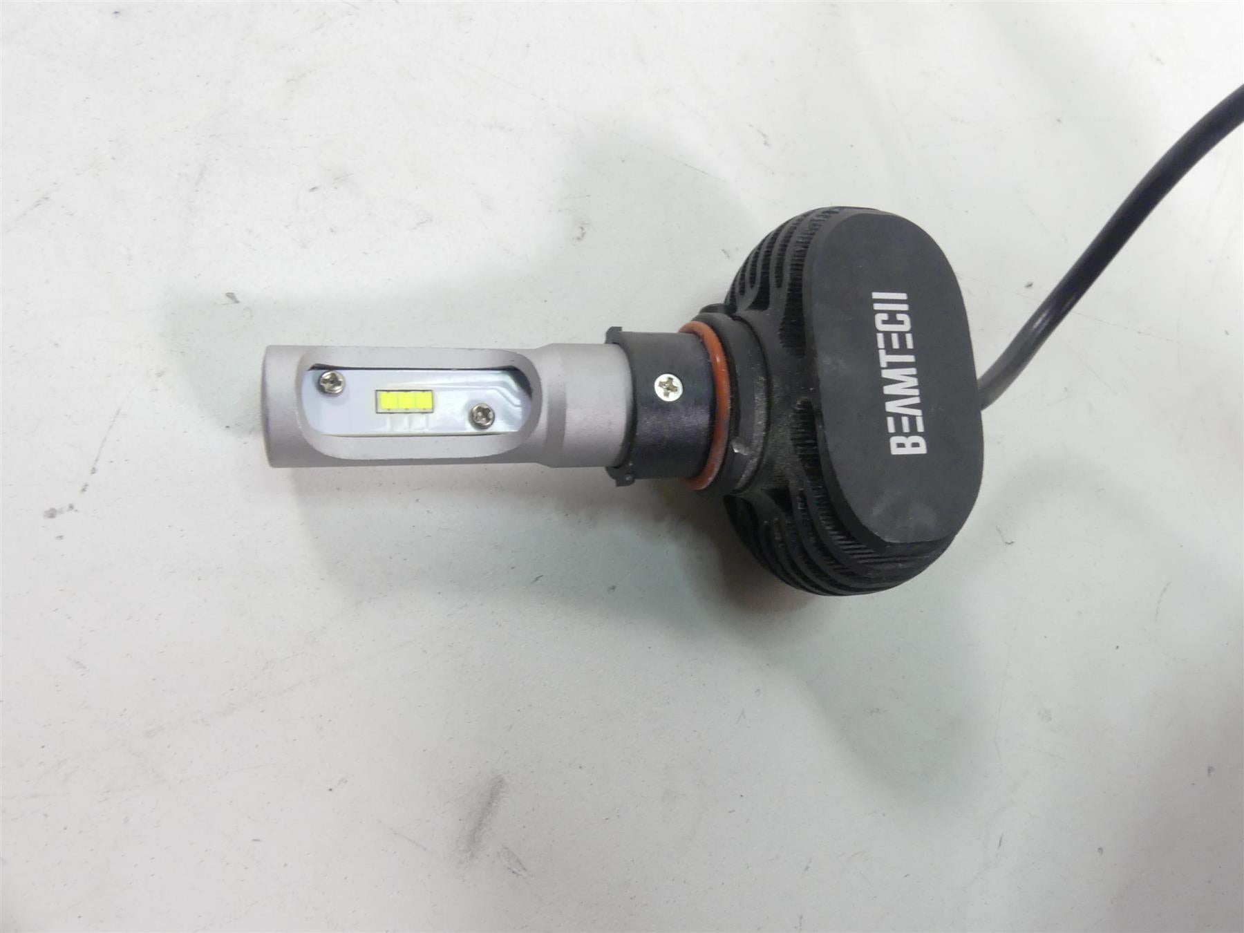 2018 BMW S1000RR K46 Right Headlight Low Beam Beamtech LED - Read 63128549326 {{ shop.shopifyCountryName }} - Mototech271