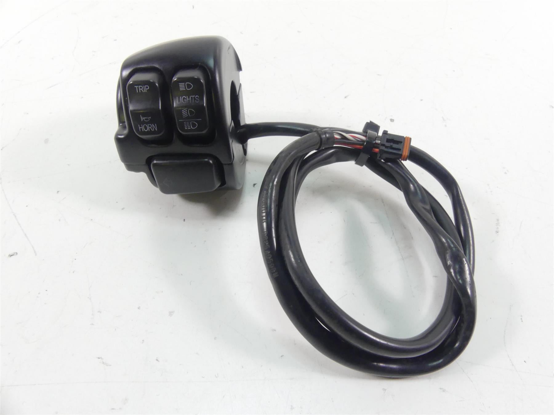 2015 Harley FLD Dyna Switchback Left Hand Turn Signal Control Switch 72949-12A | Mototech271