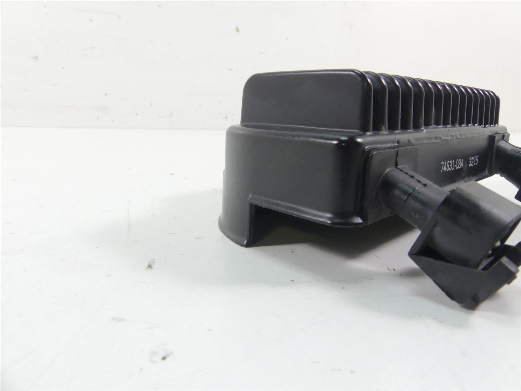 2016 Harley FXDL Dyna Low Rider Rectifier Voltage Regulator 74631-08A {{ shop.shopifyCountryName }} - Mototech271