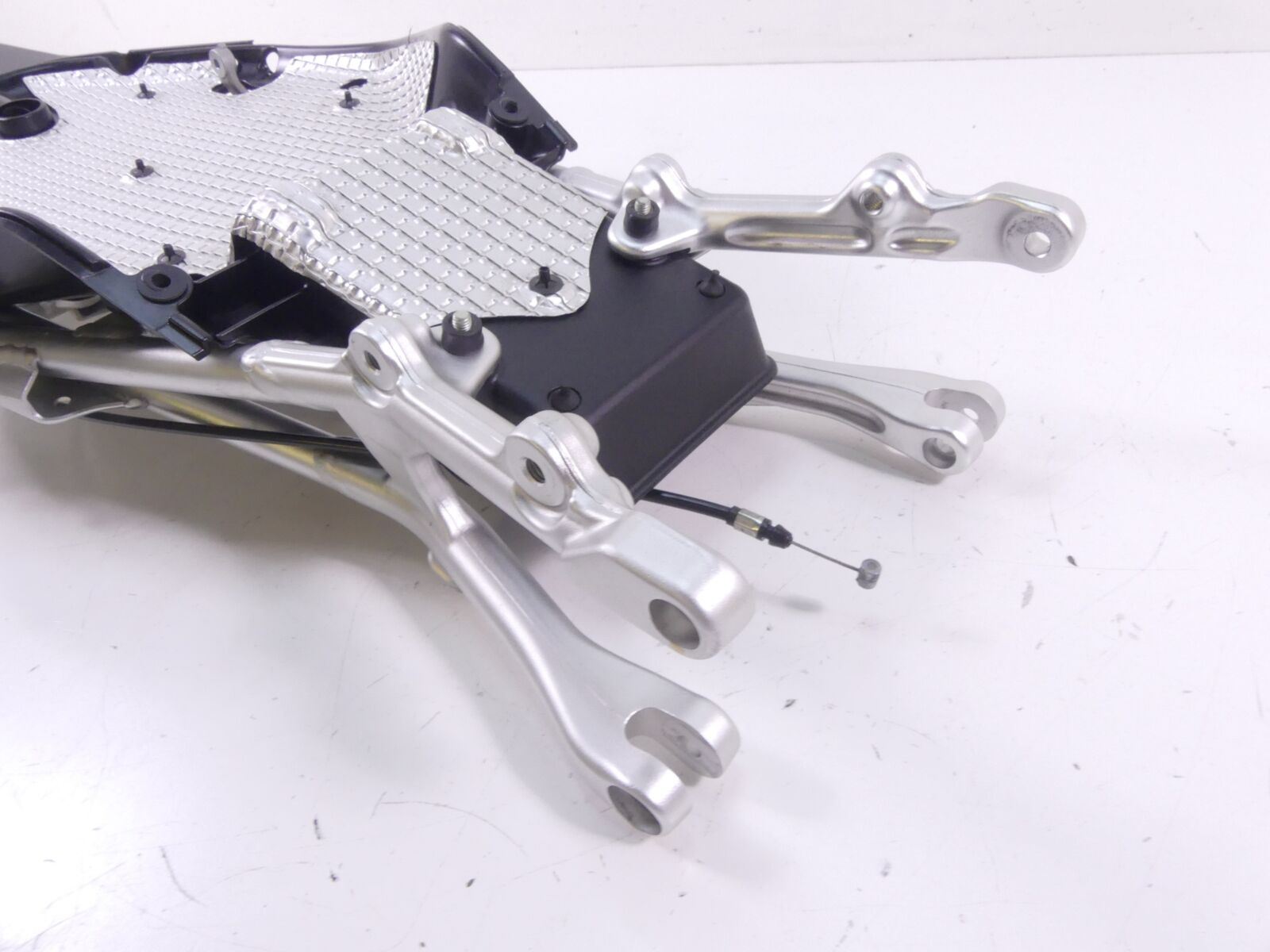 2013 Mv Agusta F4RR Subframe Sub Frame & Inner Fender Cover 8000B8496 8000C4253 {{ shop.shopifyCountryName }} - Mototech271