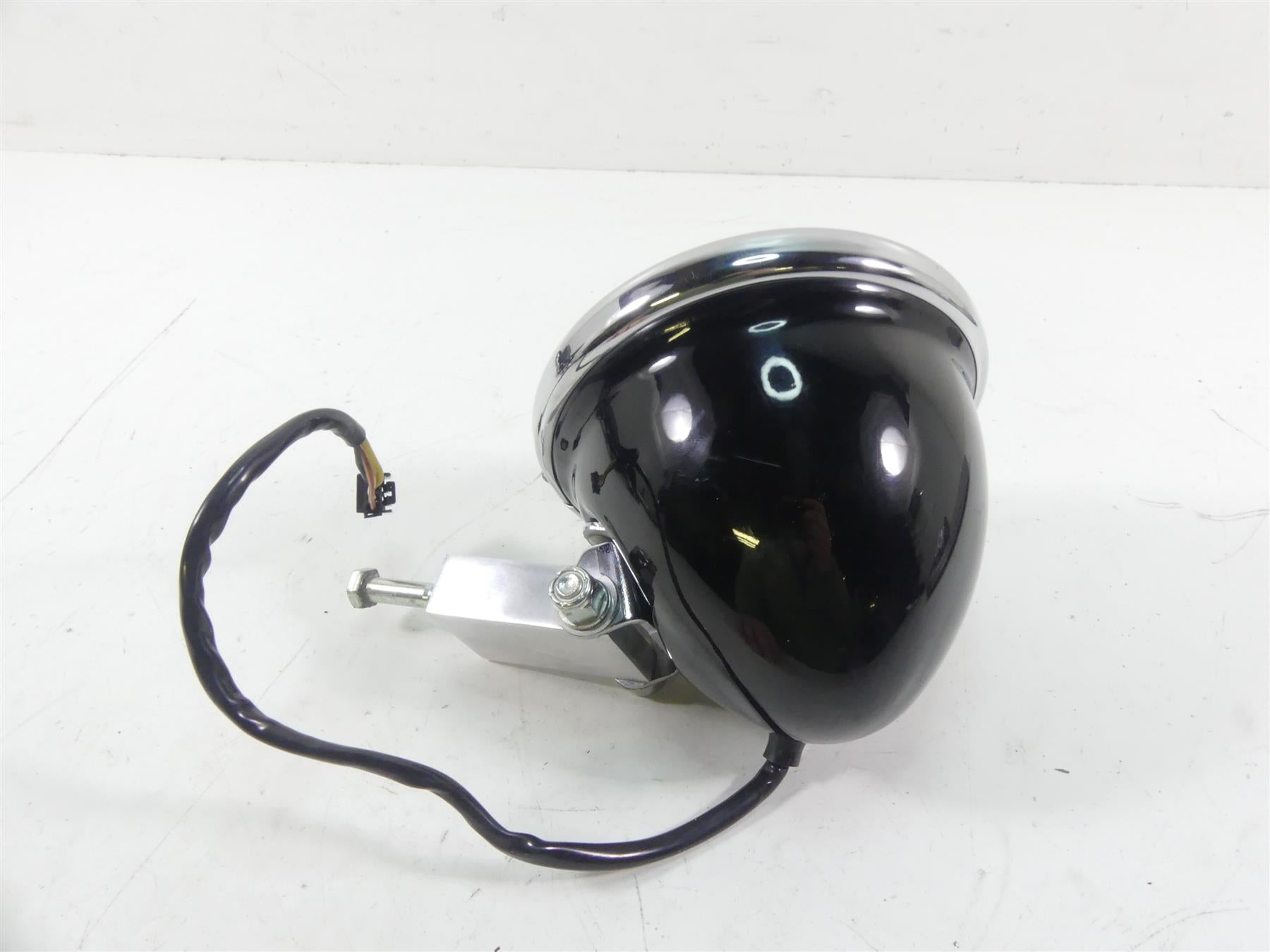 2013 Harley FXDWG Dyna Wide Glide Headlight Bucket Led Lens 68787-10 {{ shop.shopifyCountryName }} - Mototech271