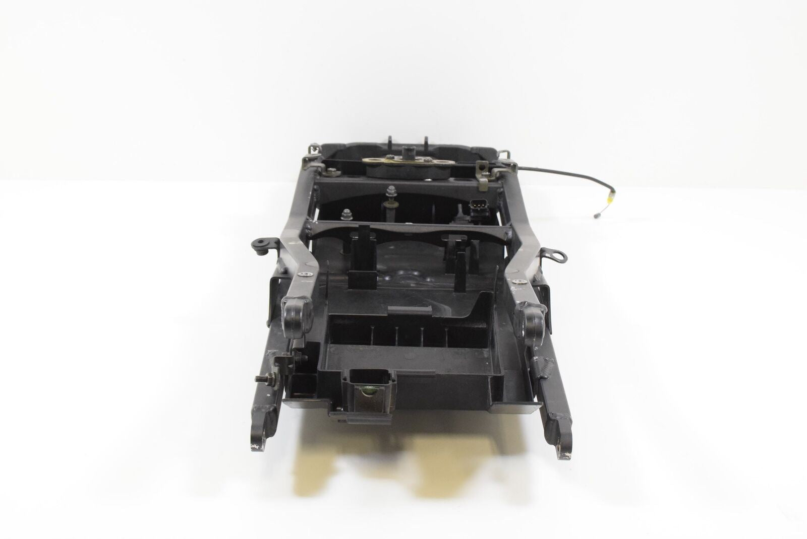 2005 Kawasaki ZX10R ZX10 R Ninja Subframe Sub Frame Inner Fender 32160-0024 {{ shop.shopifyCountryName }} - Mototech271