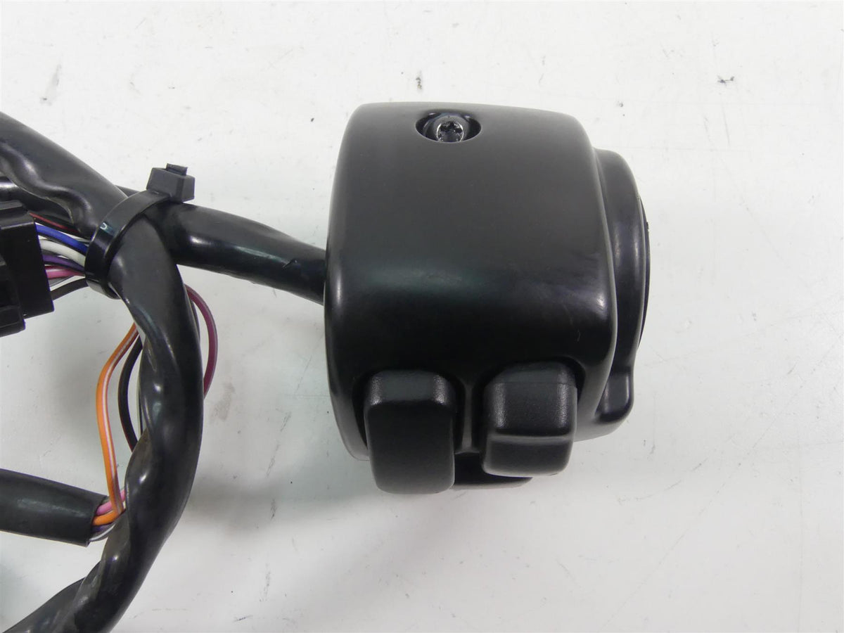 2013 Harley Touring FLHTK Electra Glide Right Hand Control Switch 71684-06A {{ shop.shopifyCountryName }} - Mototech271