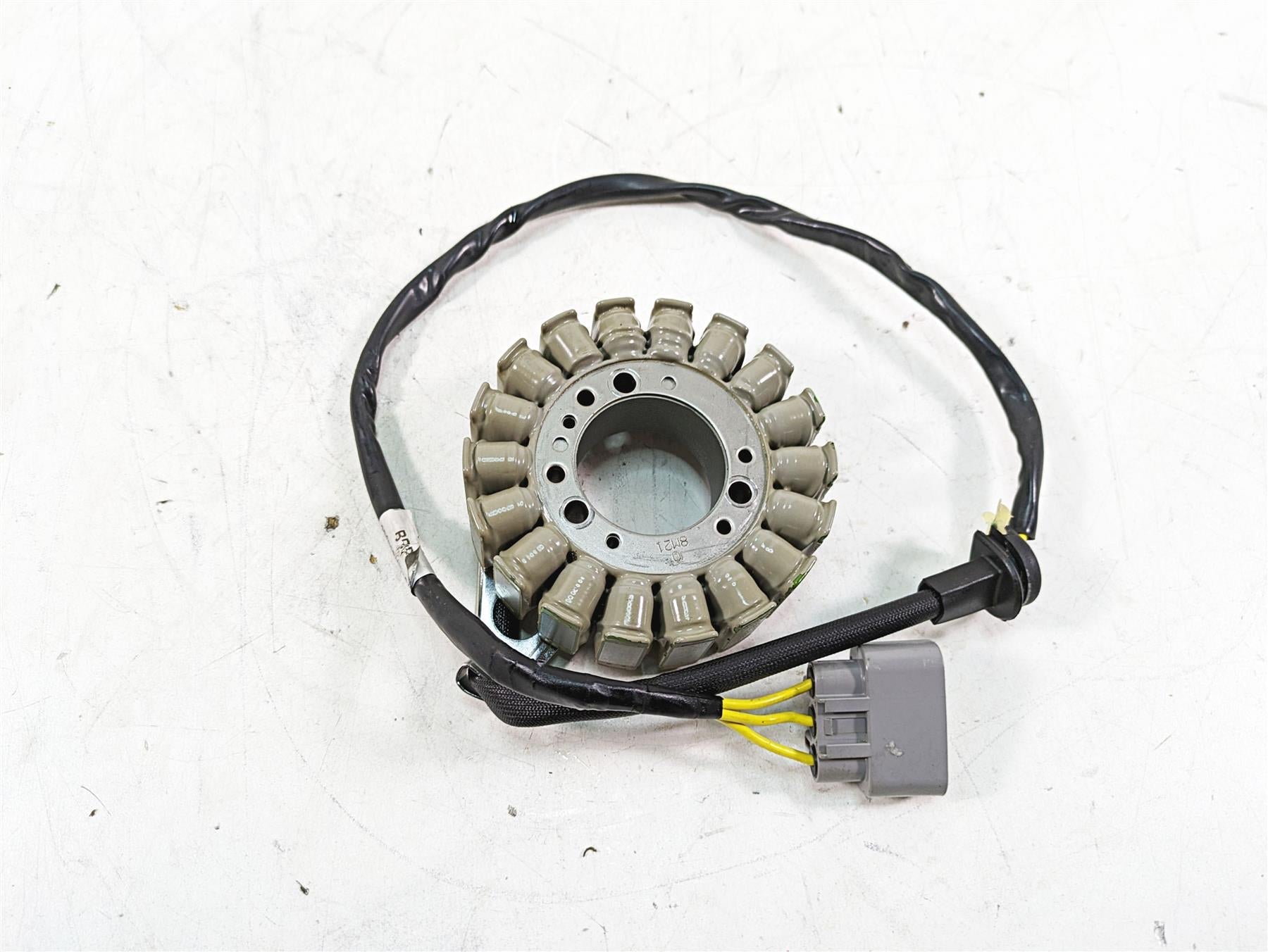2019 Sea-Doo Spark 900 Trixx Stator Magneto Alternator 420296908 {{ shop.shopifyCountryName }} - Mototech271