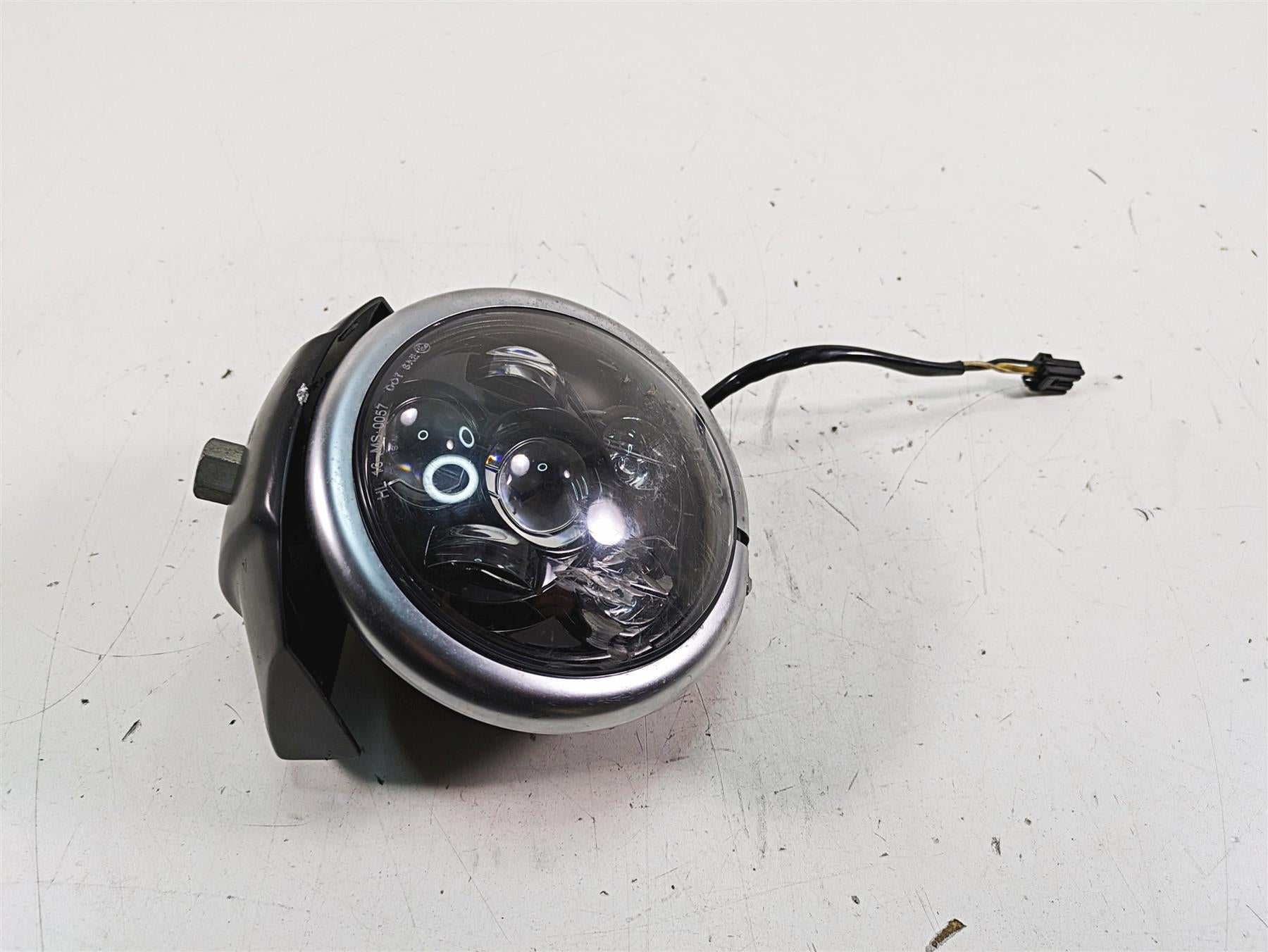 2019 Harley XL883N Sportster Iron Headlight Head Light Lamp Lens 69774-07A {{ shop.shopifyCountryName }} - Mototech271