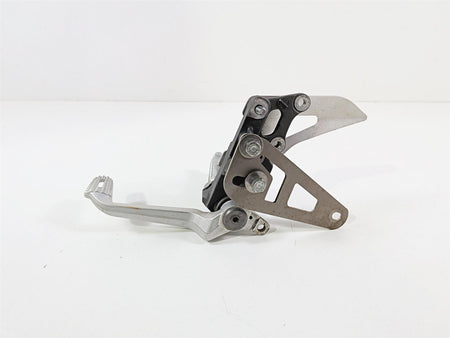 2019 Triumph Speed Triple RS 1050 Front Right Foot Peg & Brake Pedal T2081844 {{ shop.shopifyCountryName }} - Mototech271