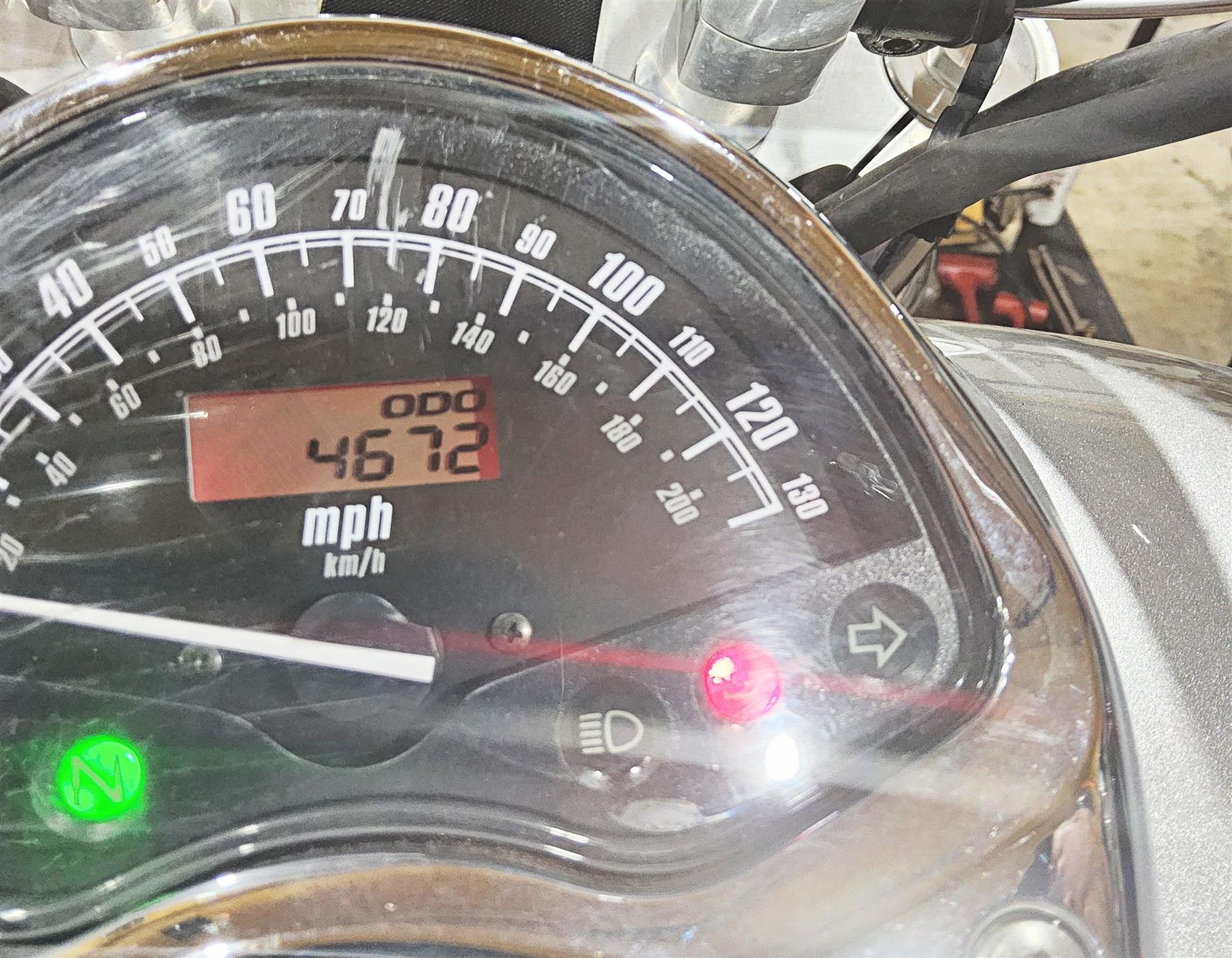 2006 Honda V-Twin VTX1300 R Speedometer Instrument Gauges 4k -Read 37200-MEA-911 {{ shop.shopifyCountryName }} - Mototech271